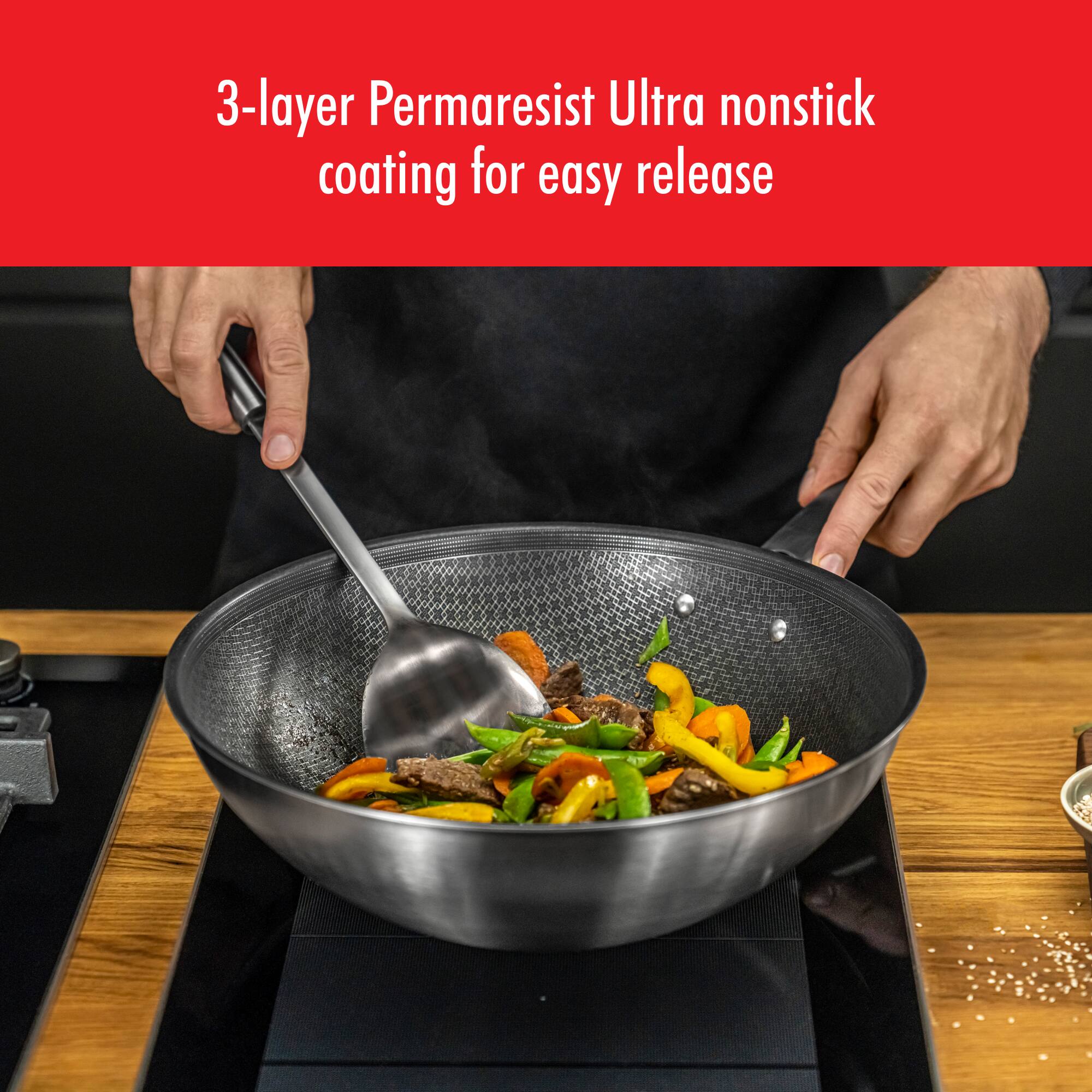 3-layer Permaresist Ultra nonstick coating for easy release