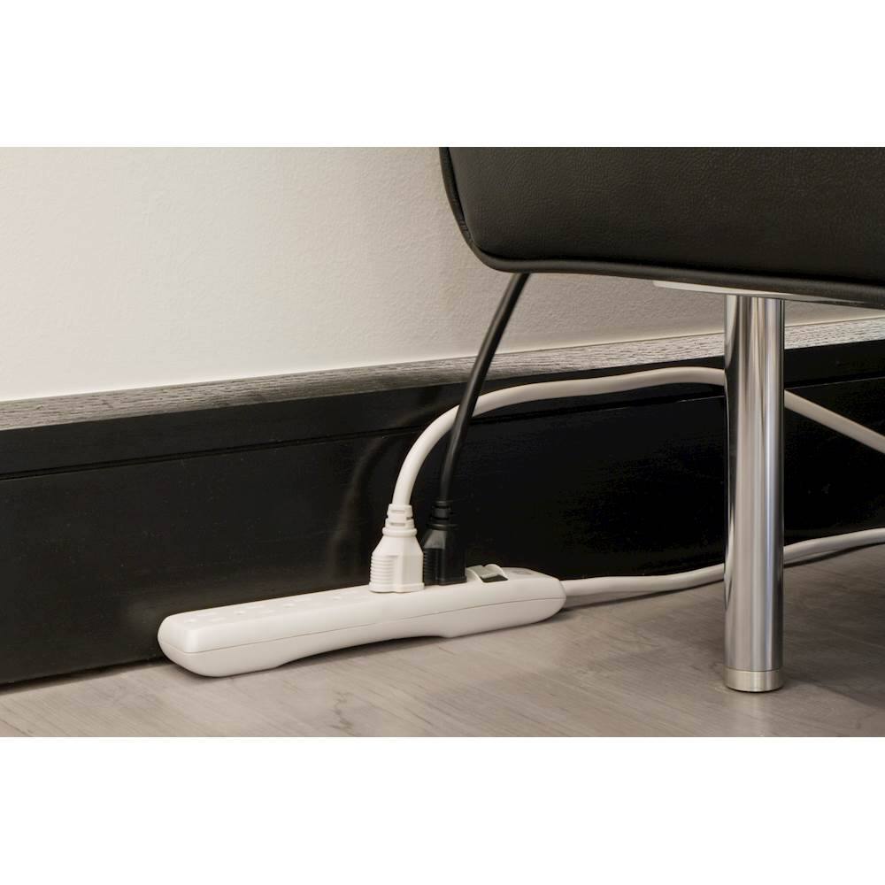 Alt View 13. GE - 6-Outlets Power Strip - White.
