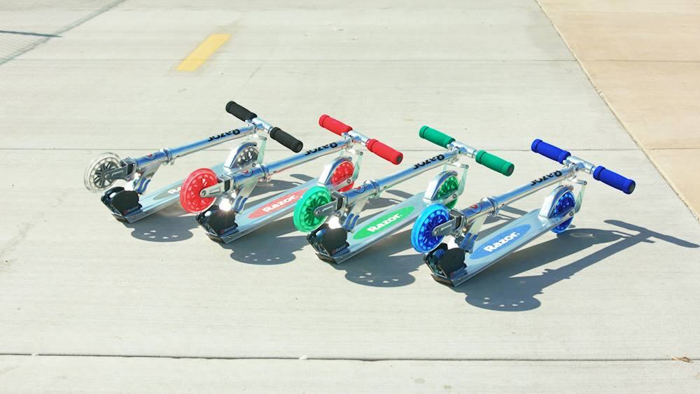 Razor A3 Lightweight Kick Push Folding Aluminum Portable Scooter for ...