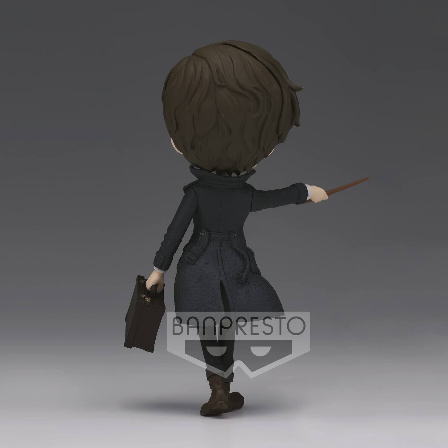Alt View 2. PopMarket - BanPresto - Fantastic Beasts - Q Posket - Newt Scamander II (Version B) Statue   - Collectibles - Multicolor.