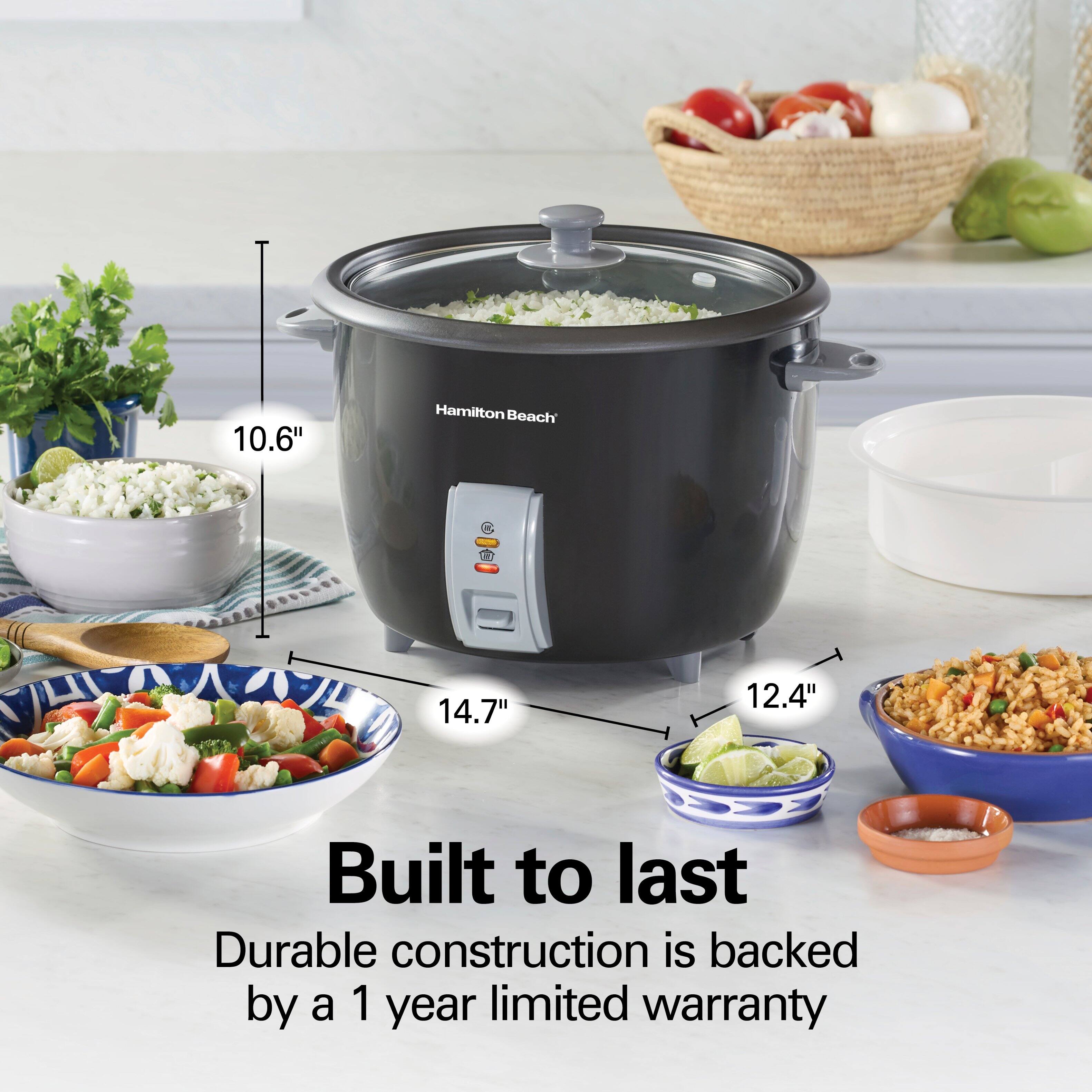 10.6"  
Hamilton Beach  
14.7"  
12.4"  
Built to last  
Durable construction is backed by a 1 year limited warranty