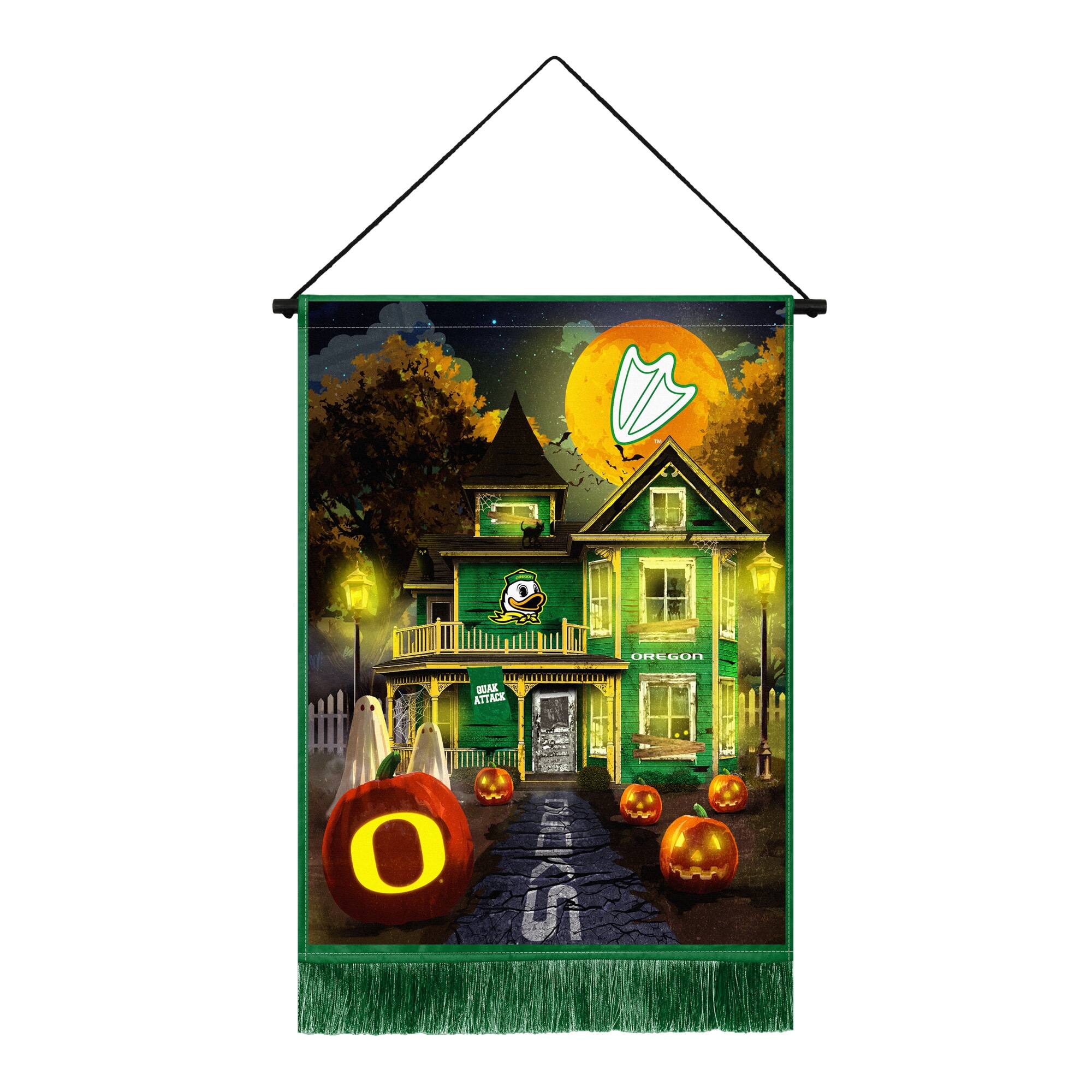 Oregon Ducks 18" x 24" LED Halloween Tapestry