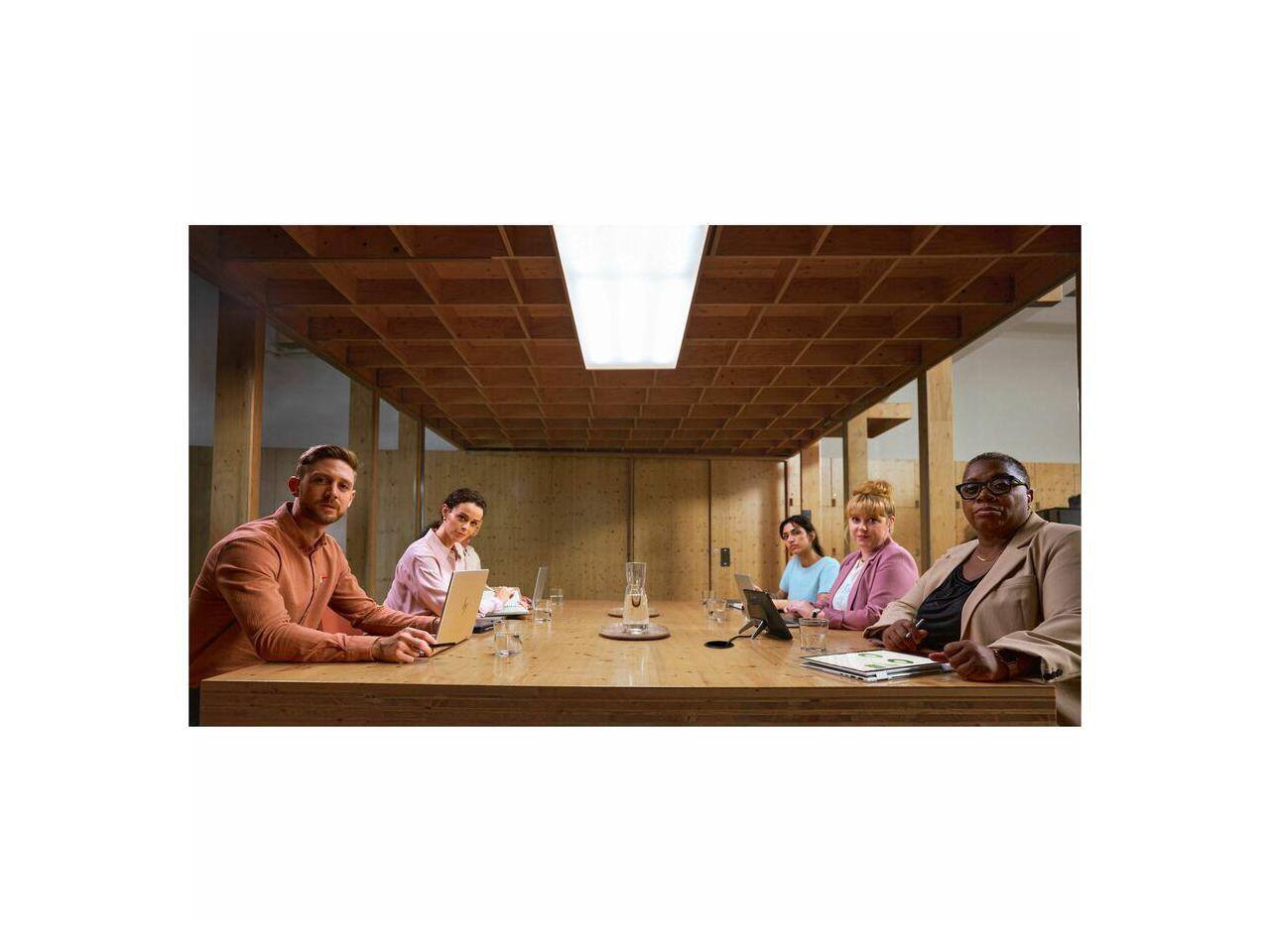 Alt View 5. HP - HP EliteBook X G1a 14" Notebook - AMD Chip, 2880x1800, Win 11 Pro, Radeon 880M, IPS Display - Glacier Silver.