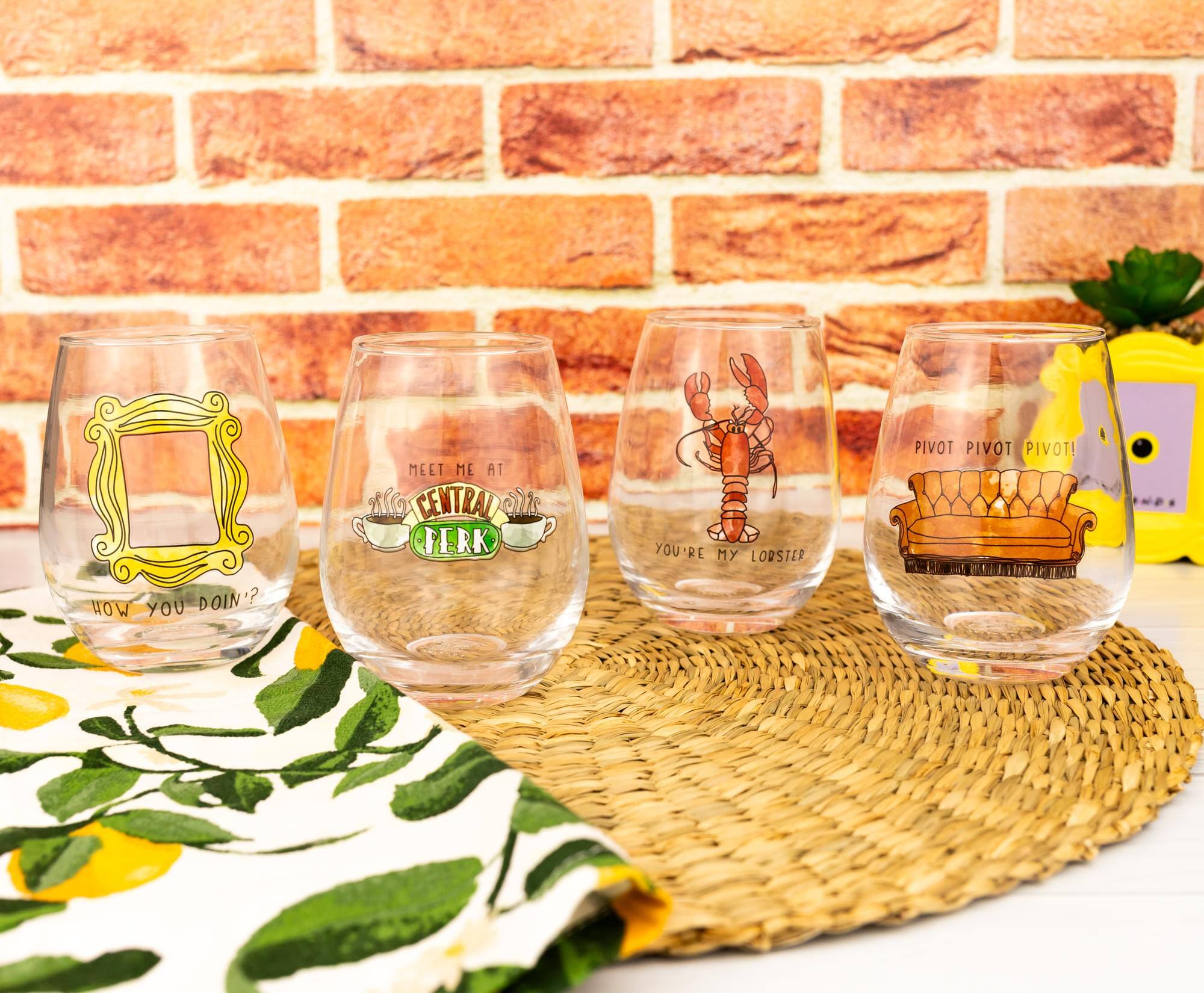 MEET ME AT CENTRAL FERK  
YOU'RE MY LOBSTER  
PIVOT PIVOT PIVOT!  
HOW YOU DOIN'?