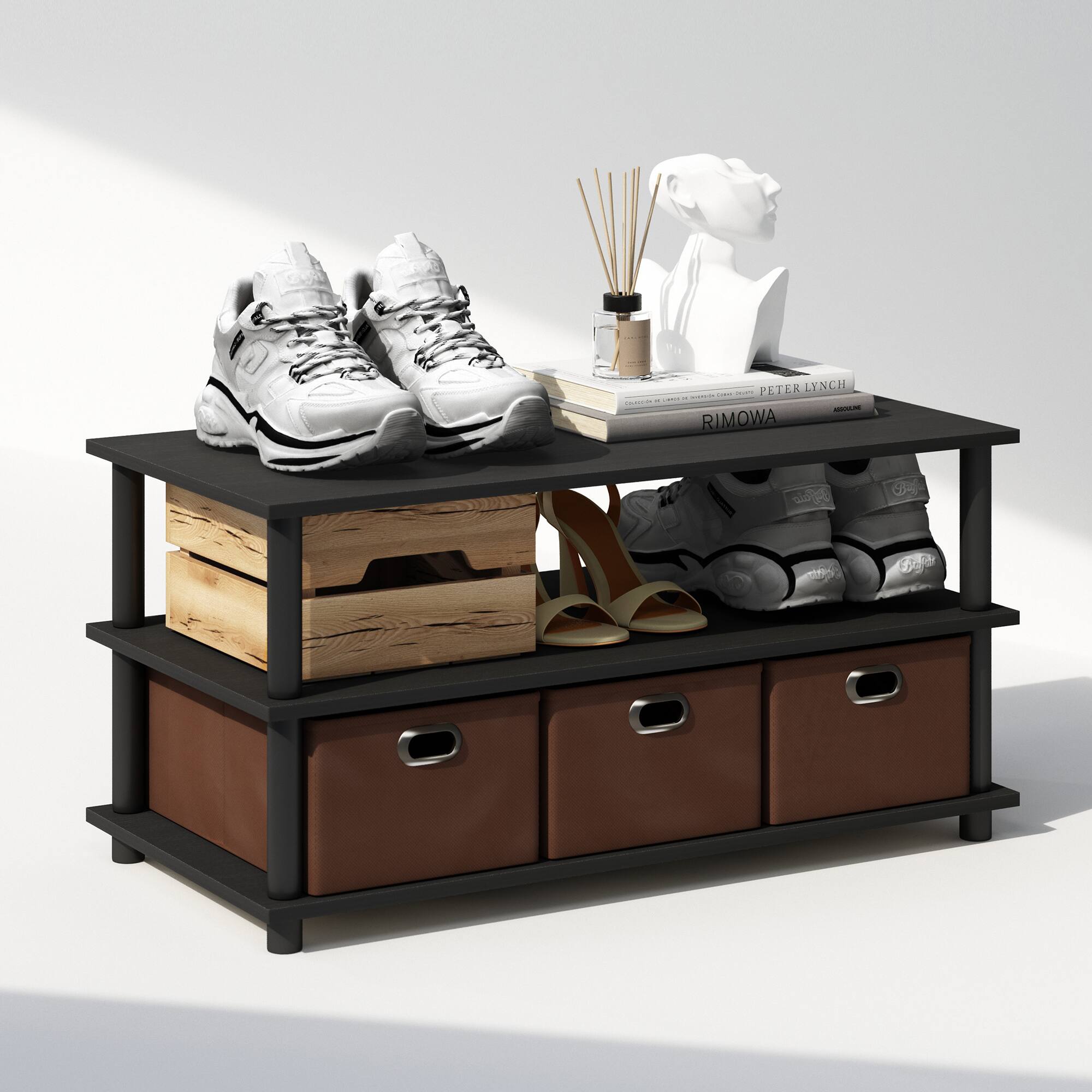 PETER LYNCH  
RIMOWA