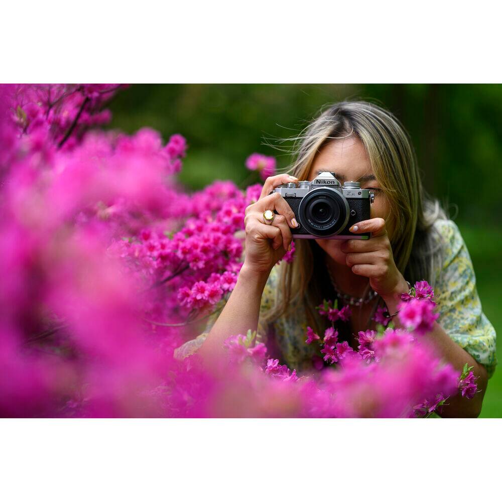 Alt View 5. Nikon - Nikon Z fc Mirrorless Digital Camera New + Z 28mm + 7" HD Monitor + RODE VideoMic - Black.