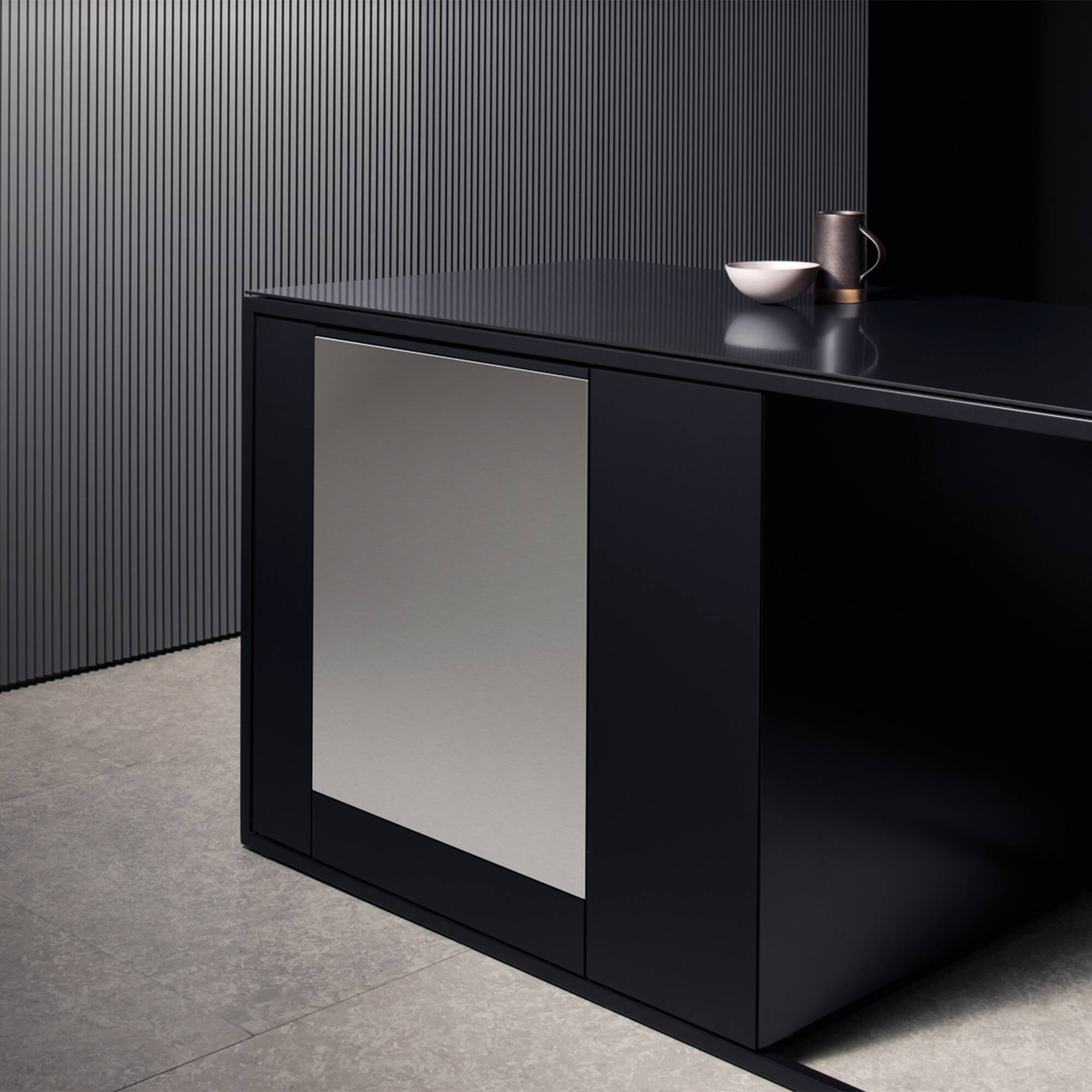 Angle. Miele - Miele GFVi 701/72  24" Clean Touch Steel Dishwasher Door Panel for fully interated models G7000/G5000.