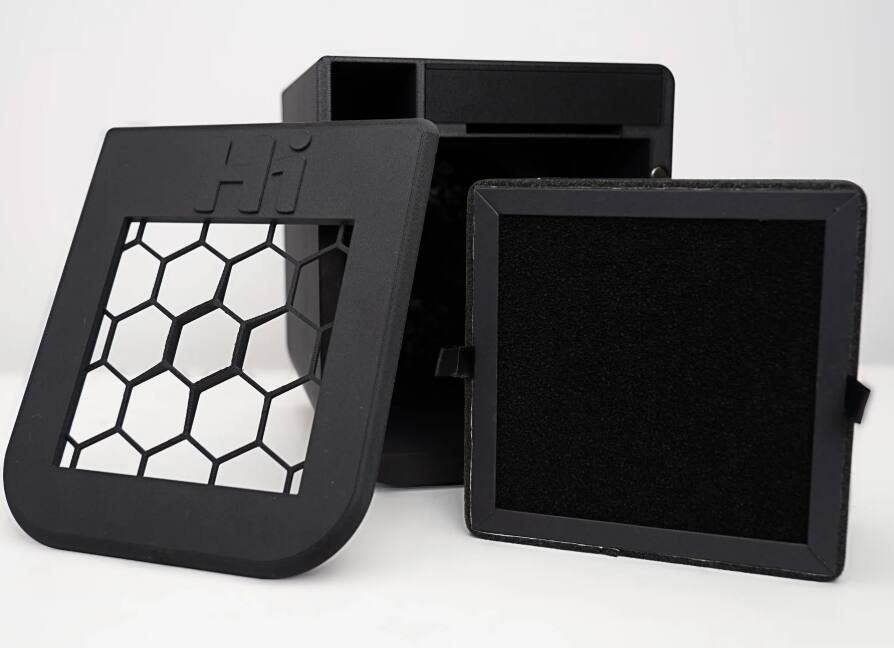 Alt View 3. Higher Innovation Inc - Portable air purifier, Removes odors, toxins & second-hand smoke, HEPA & activated carbon, 100 sq. ft - Black - Black.