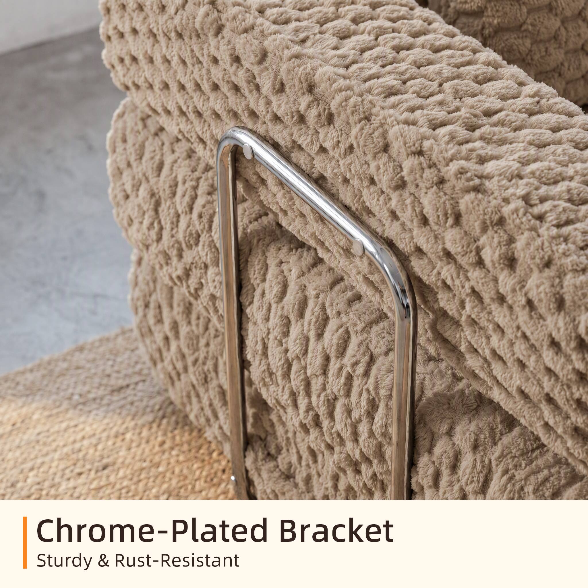 Chrome-Plated Bracket  
Sturdy & Rust-Resistant