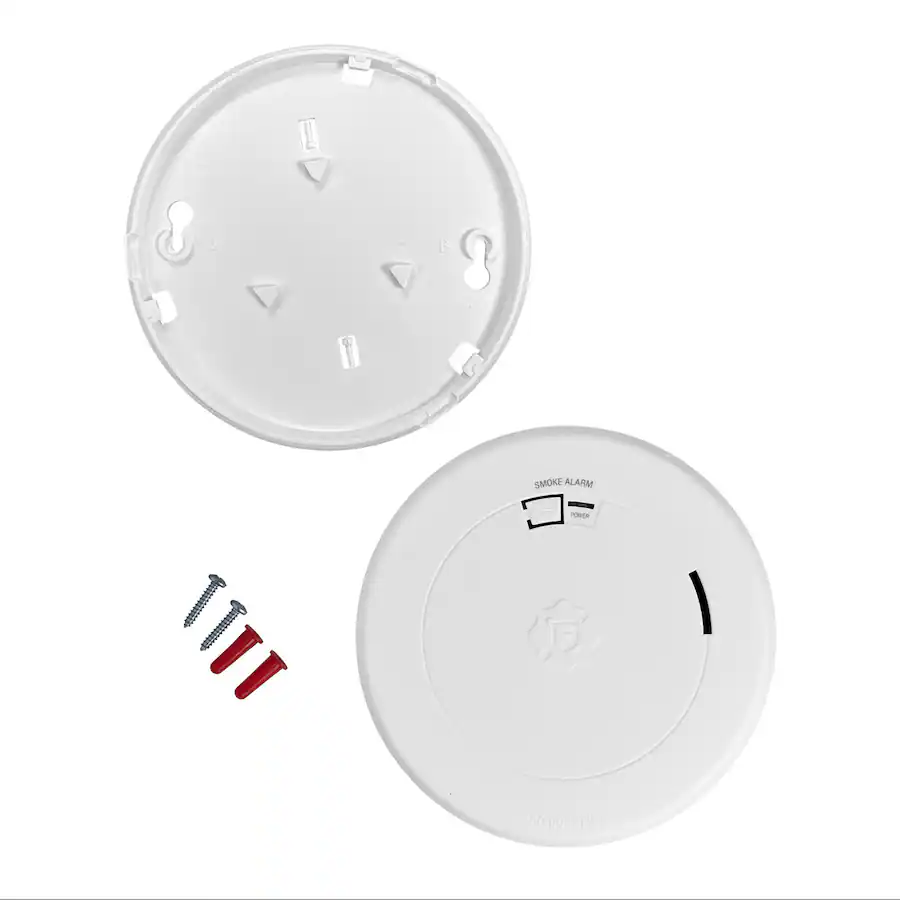 First Alert SM210 Sealed 10 Year Battery Smoke Alarm, Slim Profile ...