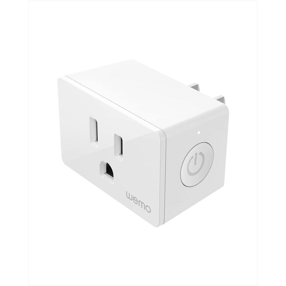 Front. RTMB - Smart Plug with Thread, Works with Apple HomeKit, Easy NFC Setup - White.