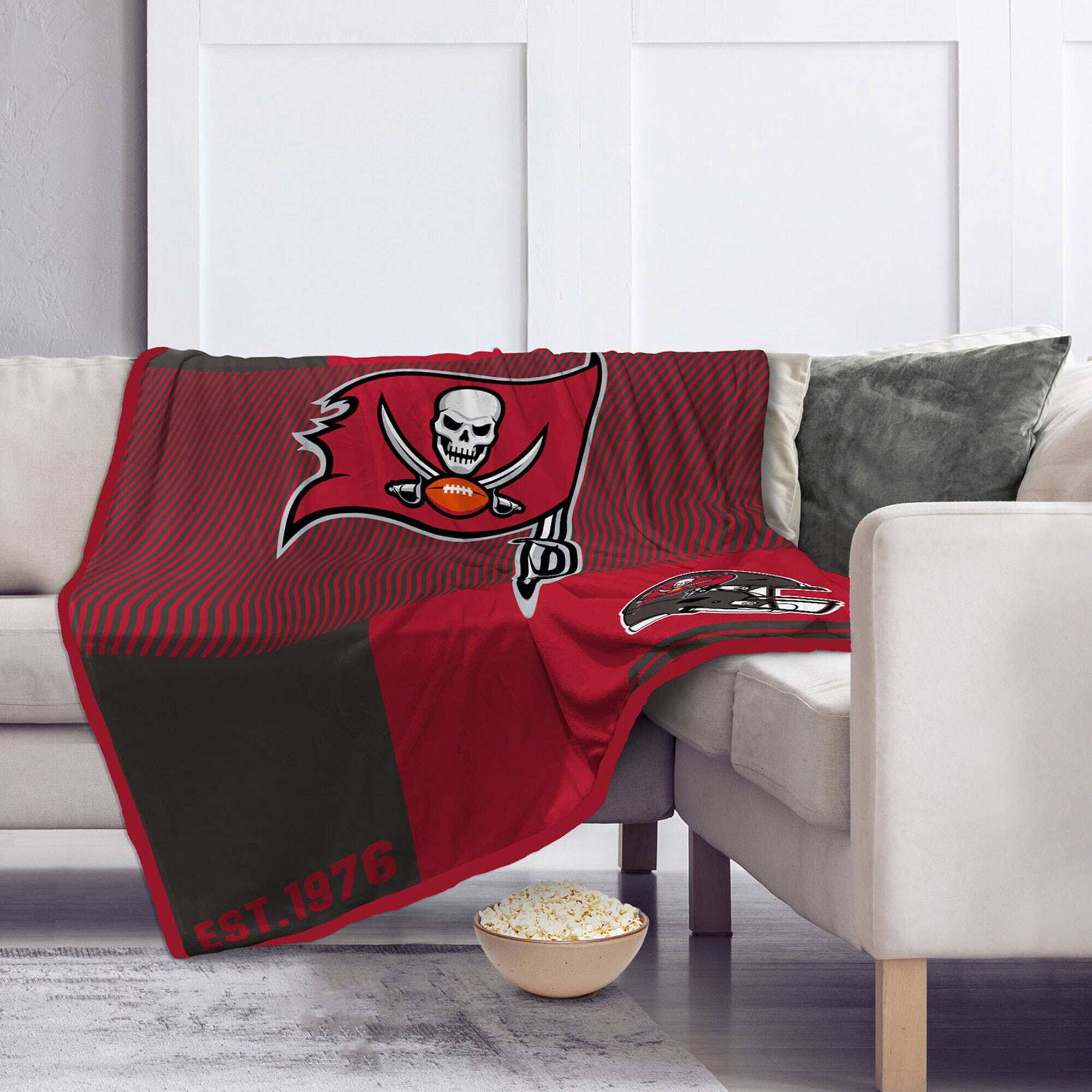 Alt View 3. Pegasus - Tampa Bay Buccaneers 60" x 80" Sherpa Throw Blanket - Multicolor.