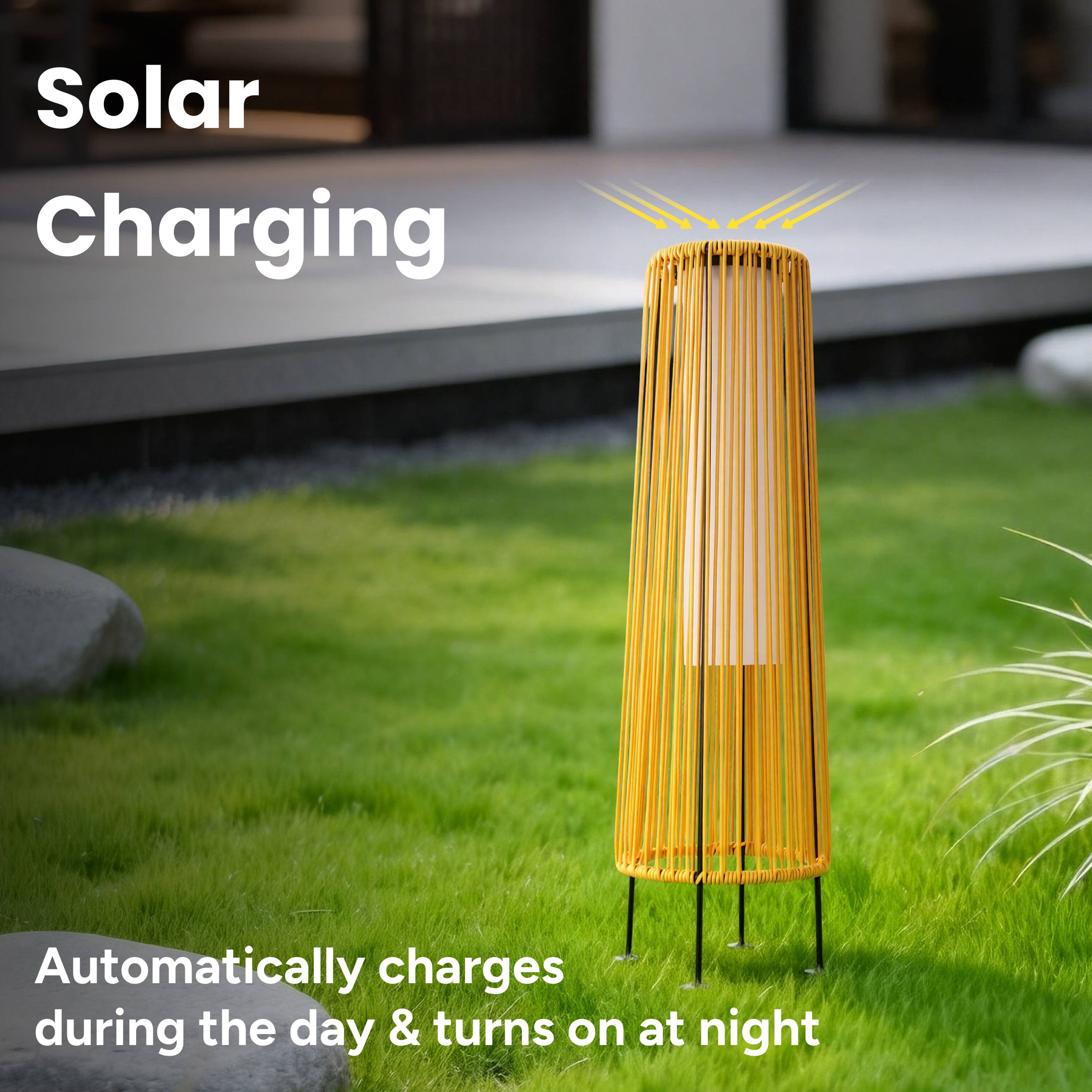 Solar Charging  
Automatically charges during the day & turns on at night