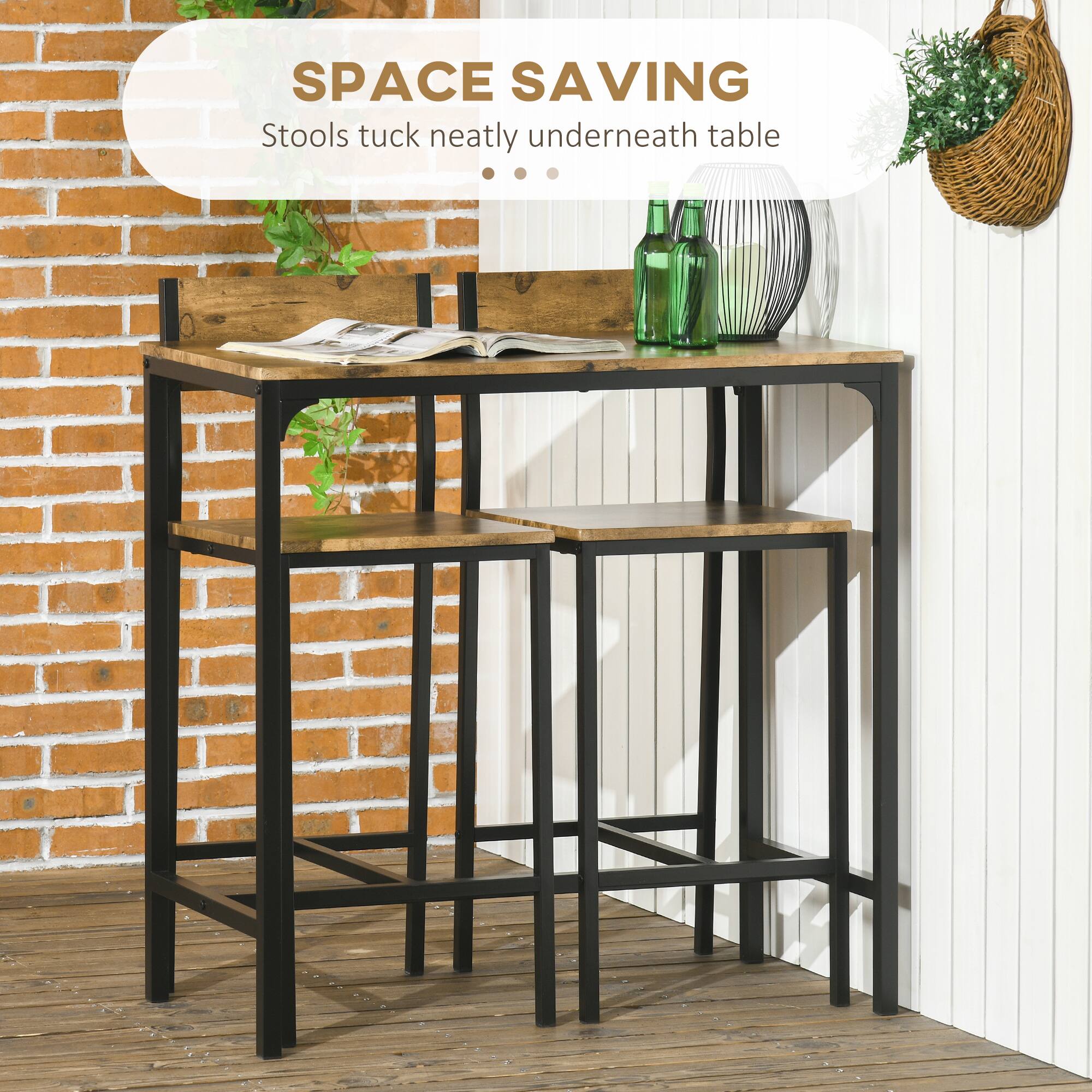 SPACE SAVING
Stools tuck neatly underneath table