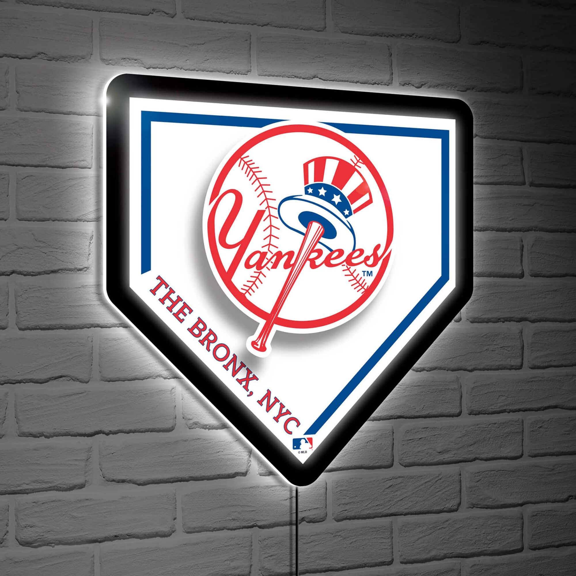 Evergreen Enterprises - New York Yankees LED Wall Home Plate - Multicolor