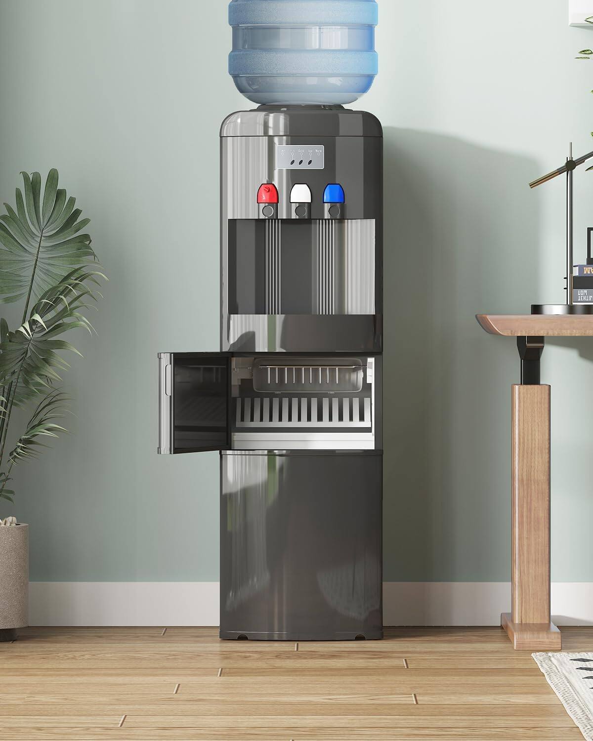 The text on the image reads:

"AM can LEKLI"