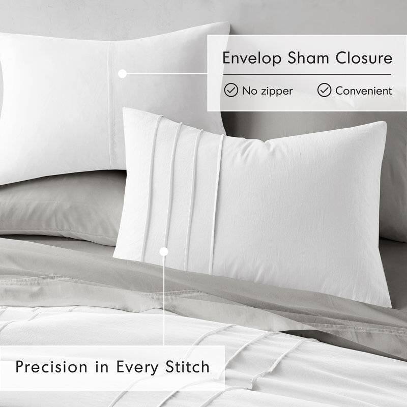 Envelop Sham Closure  
- No zipper  
- Convenient  

Precision in Every Stitch