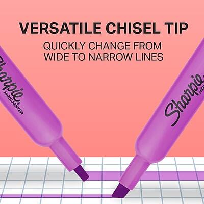 VERSATILE CHISEL TIP  
QUICKLY CHANGE FROM WIDE TO NARROW LINES  

Sharpie Highlighter