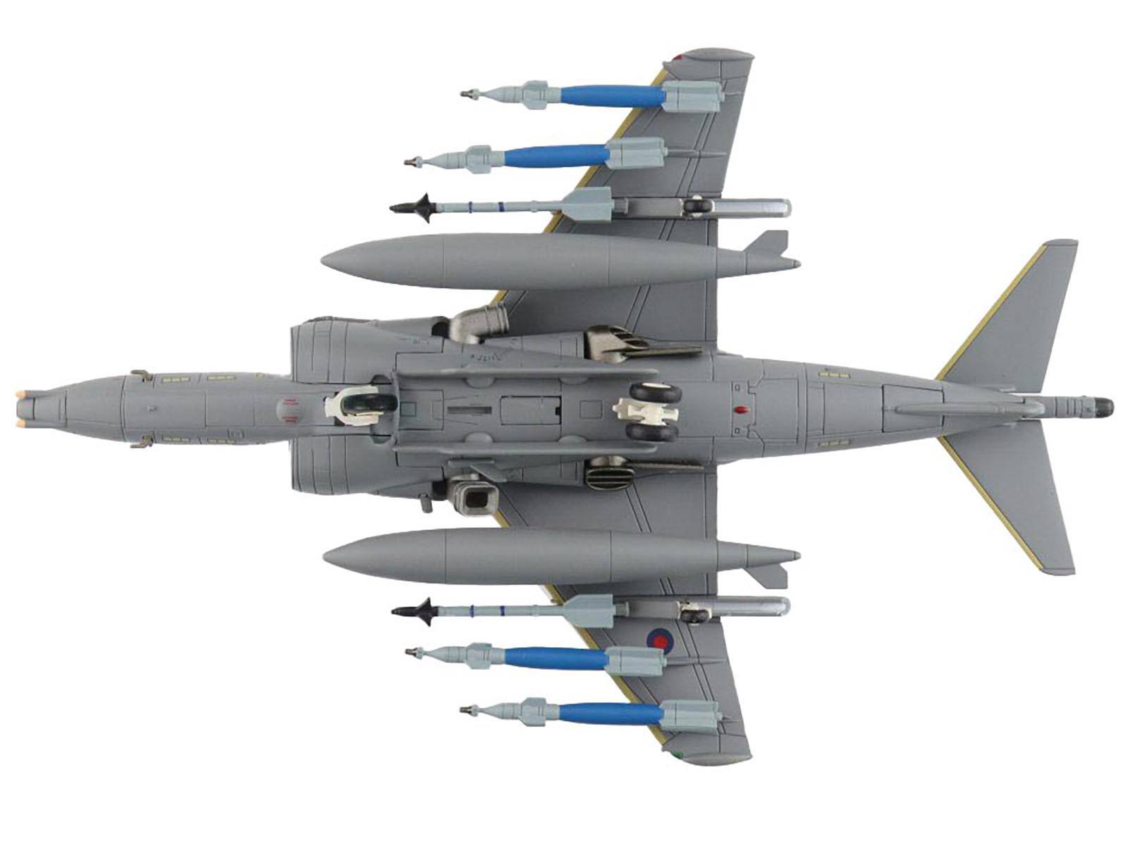 Back. Hobby Master - British Aerospace Harrier GR.9 "ZD406 Royal Navy Strike Wing RAF Cottesmore" 2009 RAF/Royal Navy "Air Power Series" 1/72 - Grey.