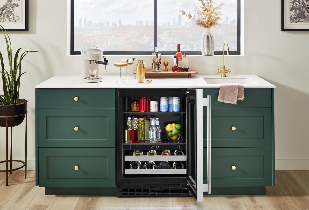 Alt View 6. KitchenAid - 24" Beverage Center with Glass Door and Metal-Front Racks - Black Cabinet/Stainless Doors.