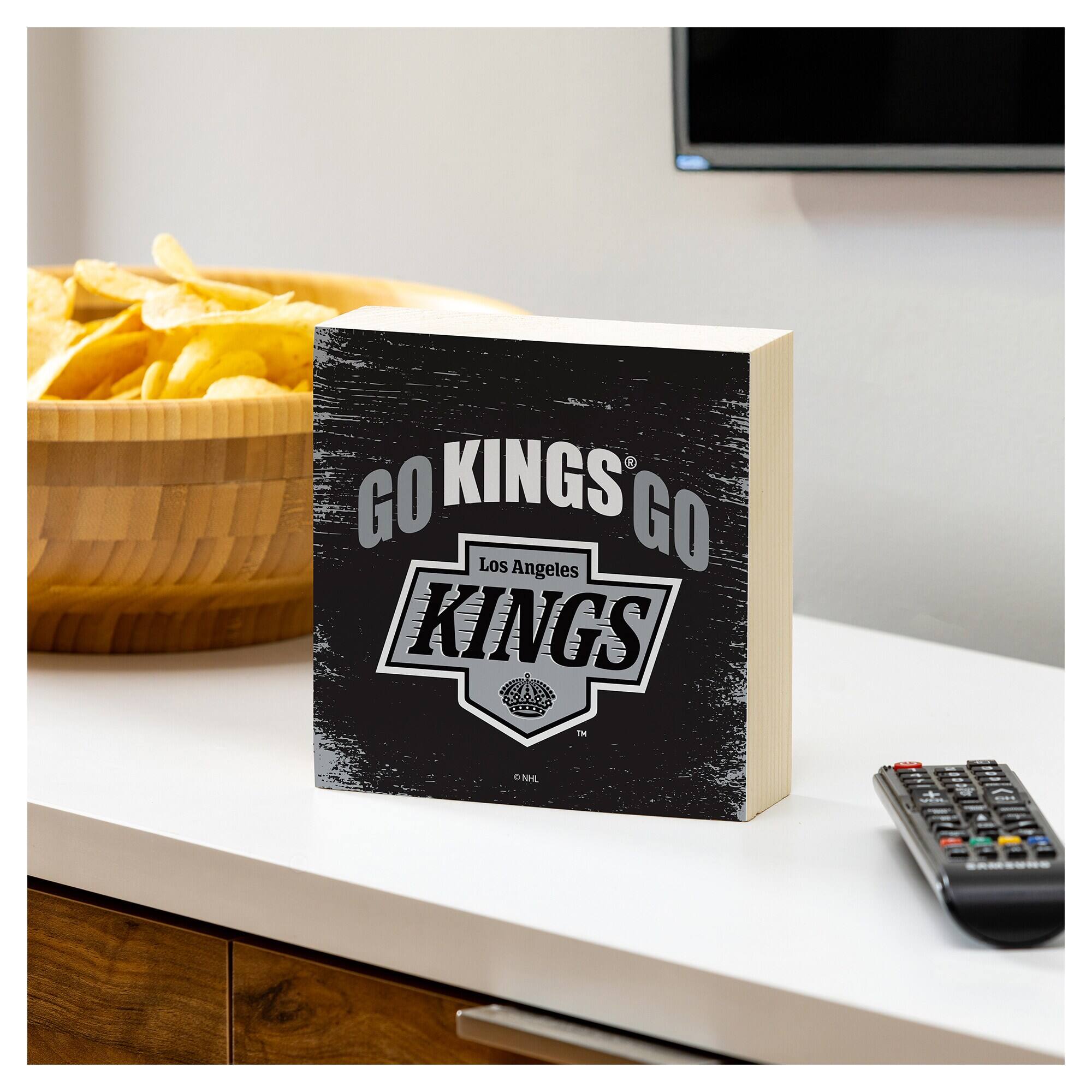 GO KINGS GO  
Los Angeles  
KINGS  
NHL