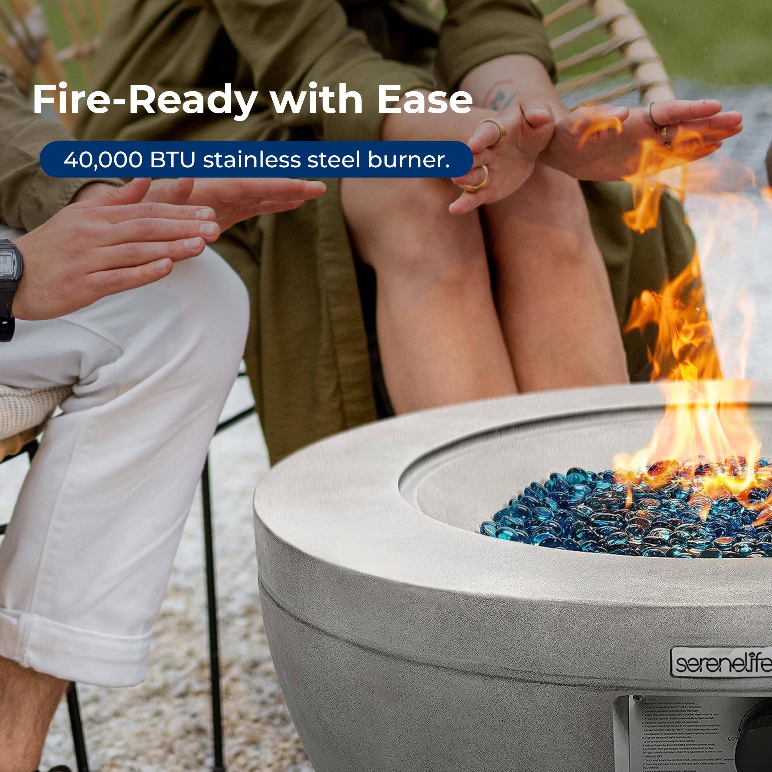 Fire-Ready with Ease  
40,000 BTU stainless steel burner.