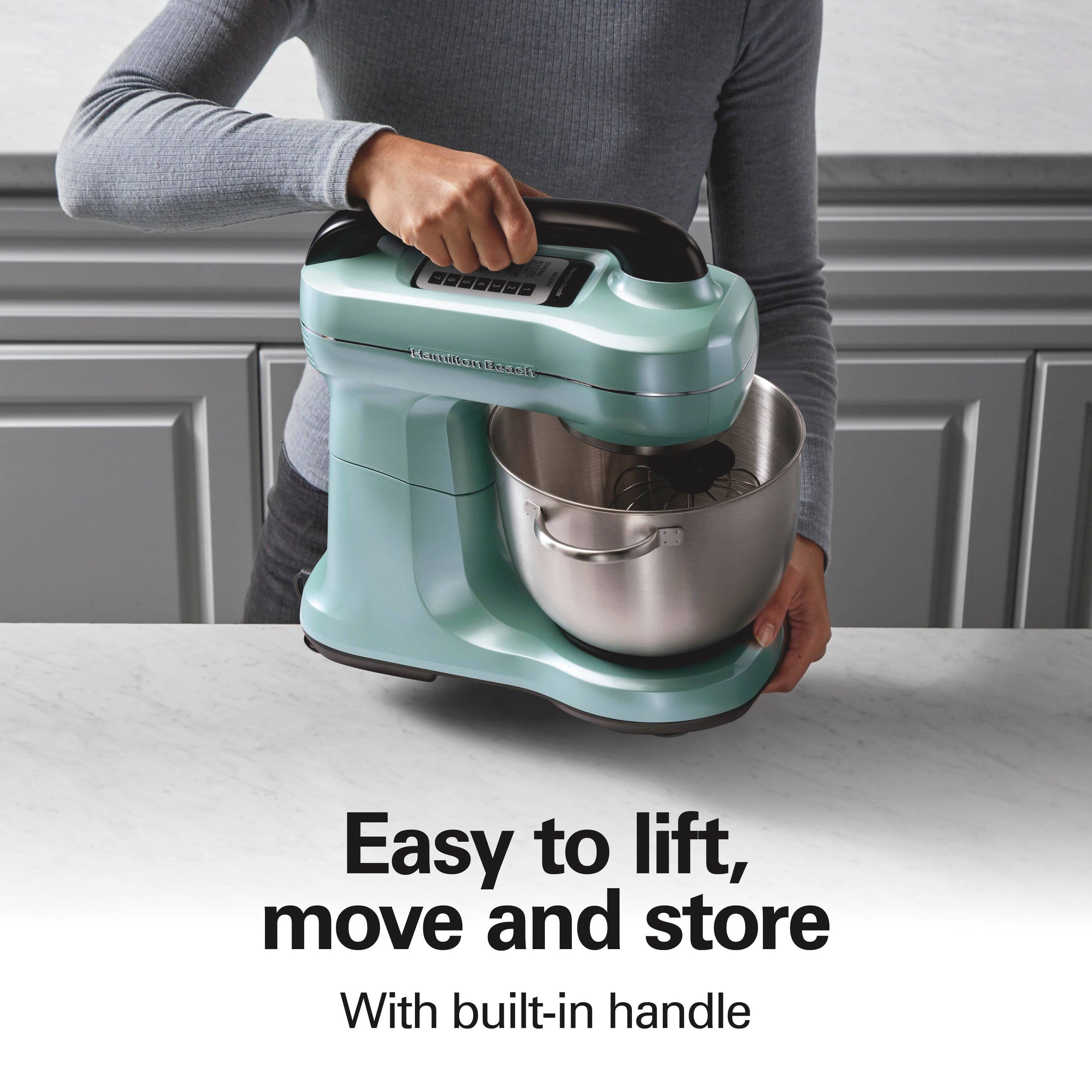 Easy to lift, move and store
With built-in handle