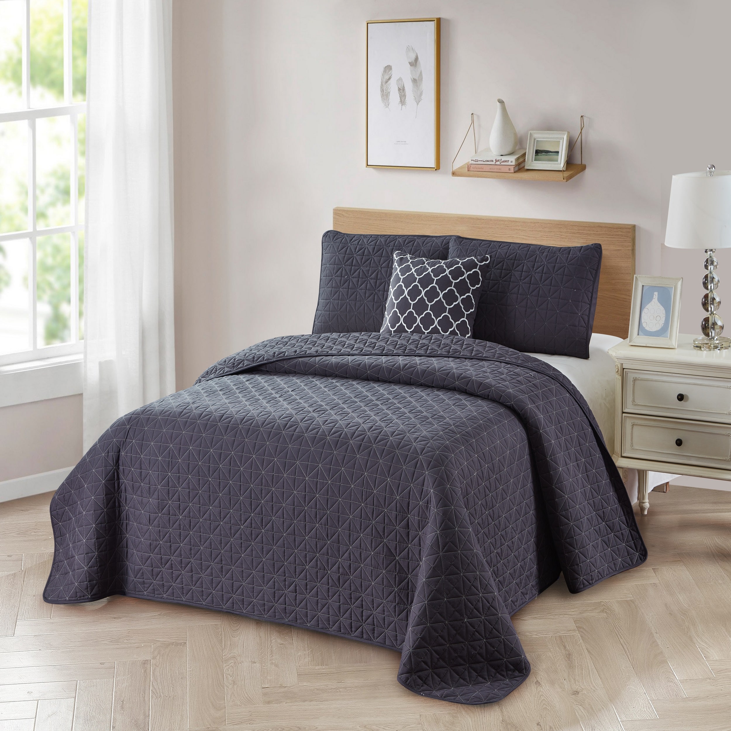 Bibb Home - 4 Piece Solid Quilt Set with Cushion - Gray price history on PriceWatchPro
