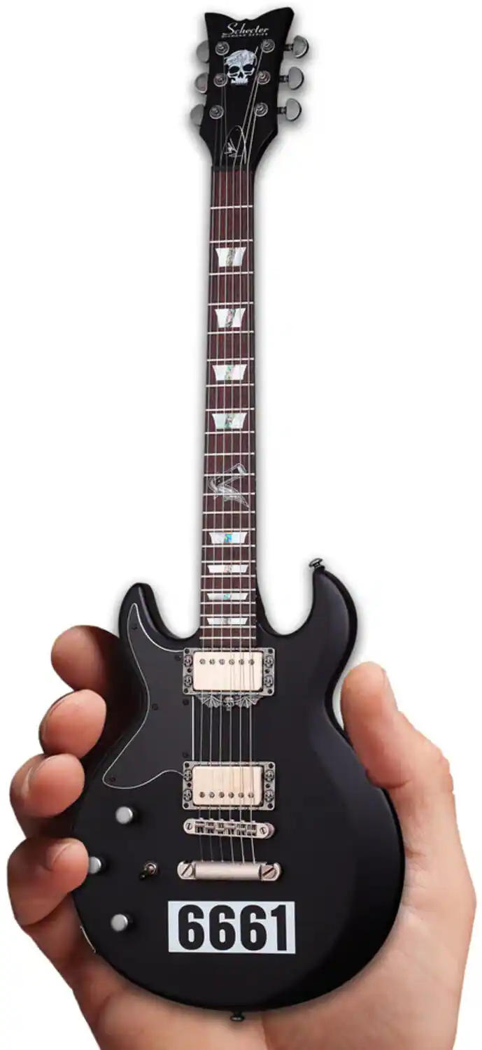 Avenged Sevenfold - Axe Heaven Zacky Vengeance Satin Schecter Black 6661 Mini Guitar ZV-524 - Collectibles