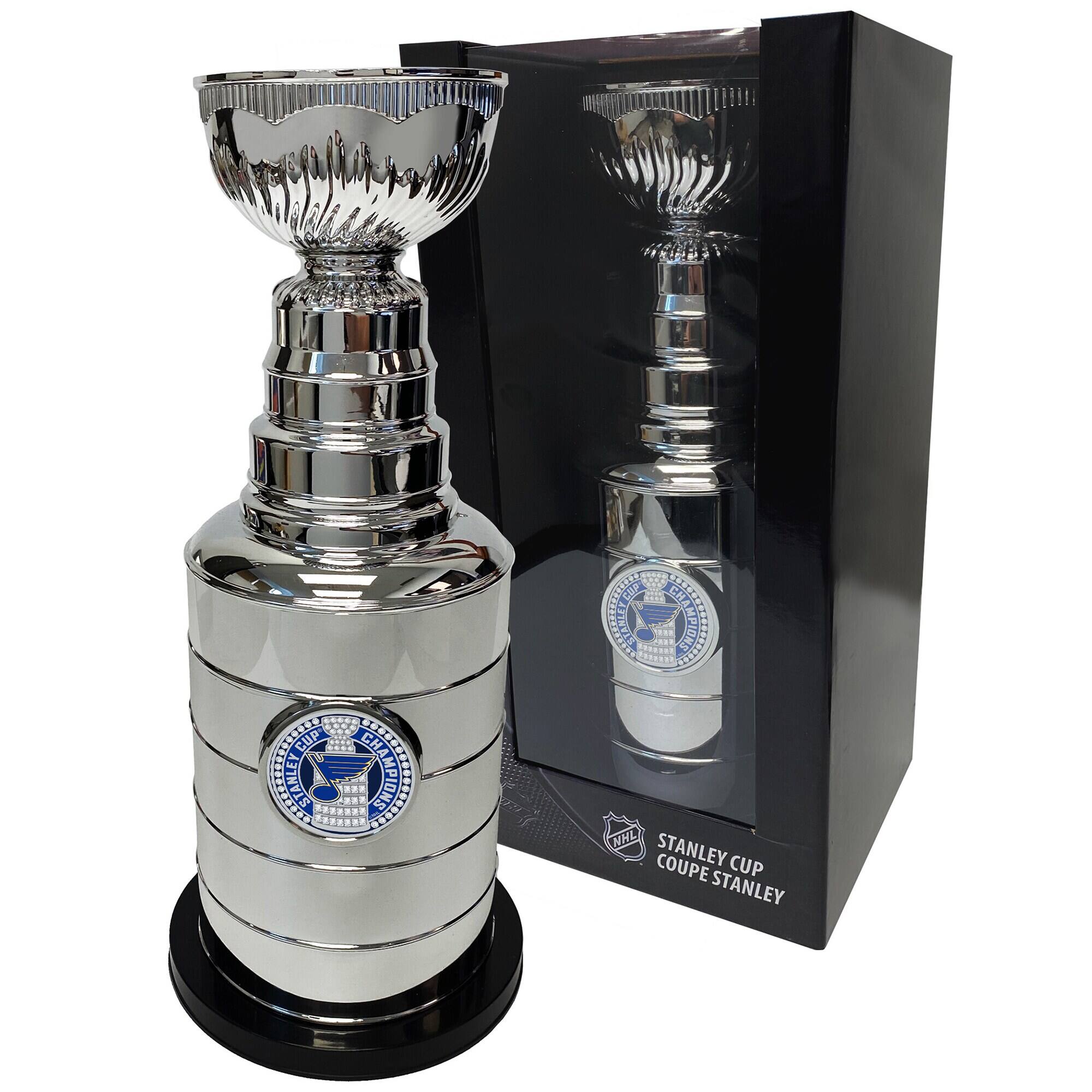 STANLEY CUP  
COUPE STANLEY