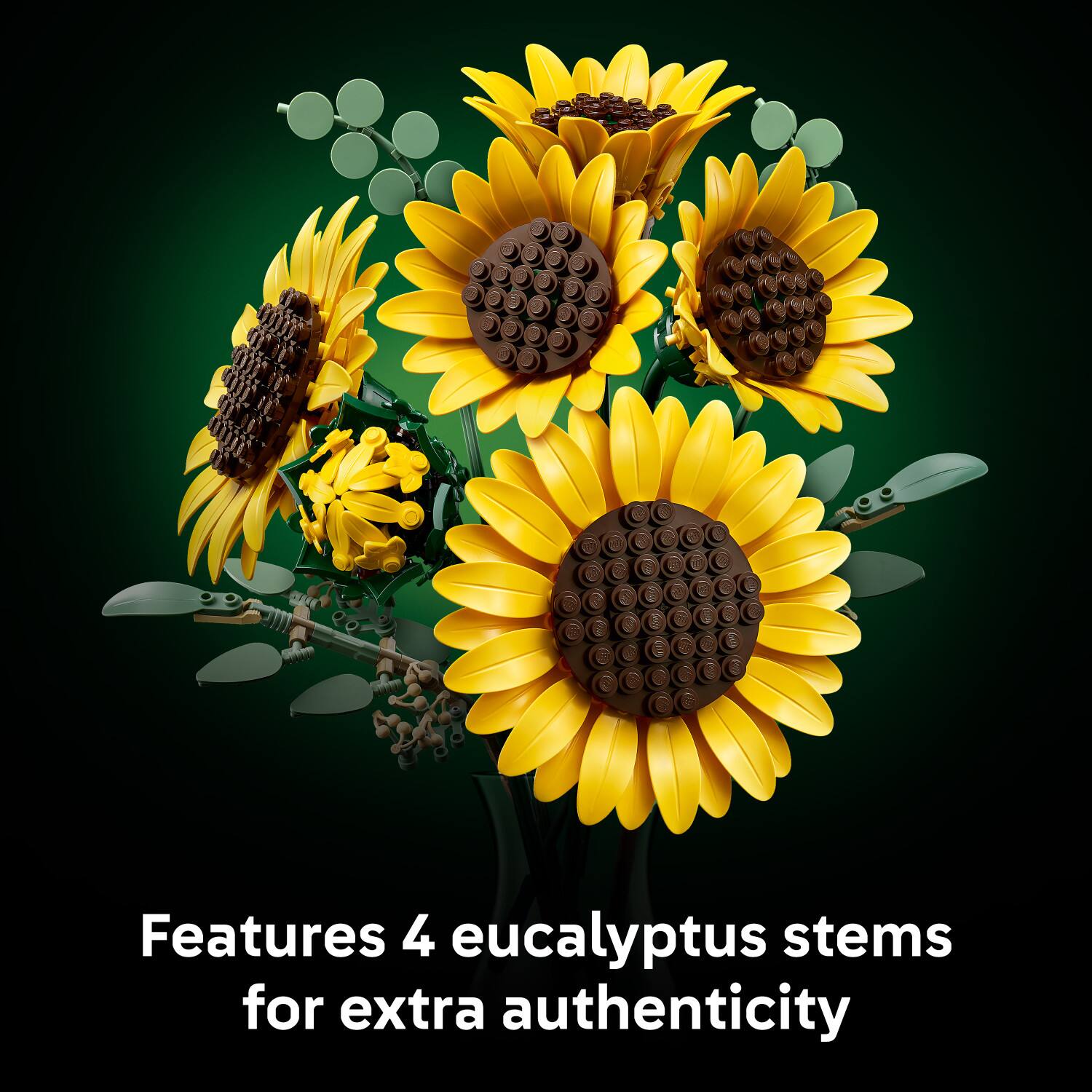 Features 4 eucalyptus stems for extra authenticity