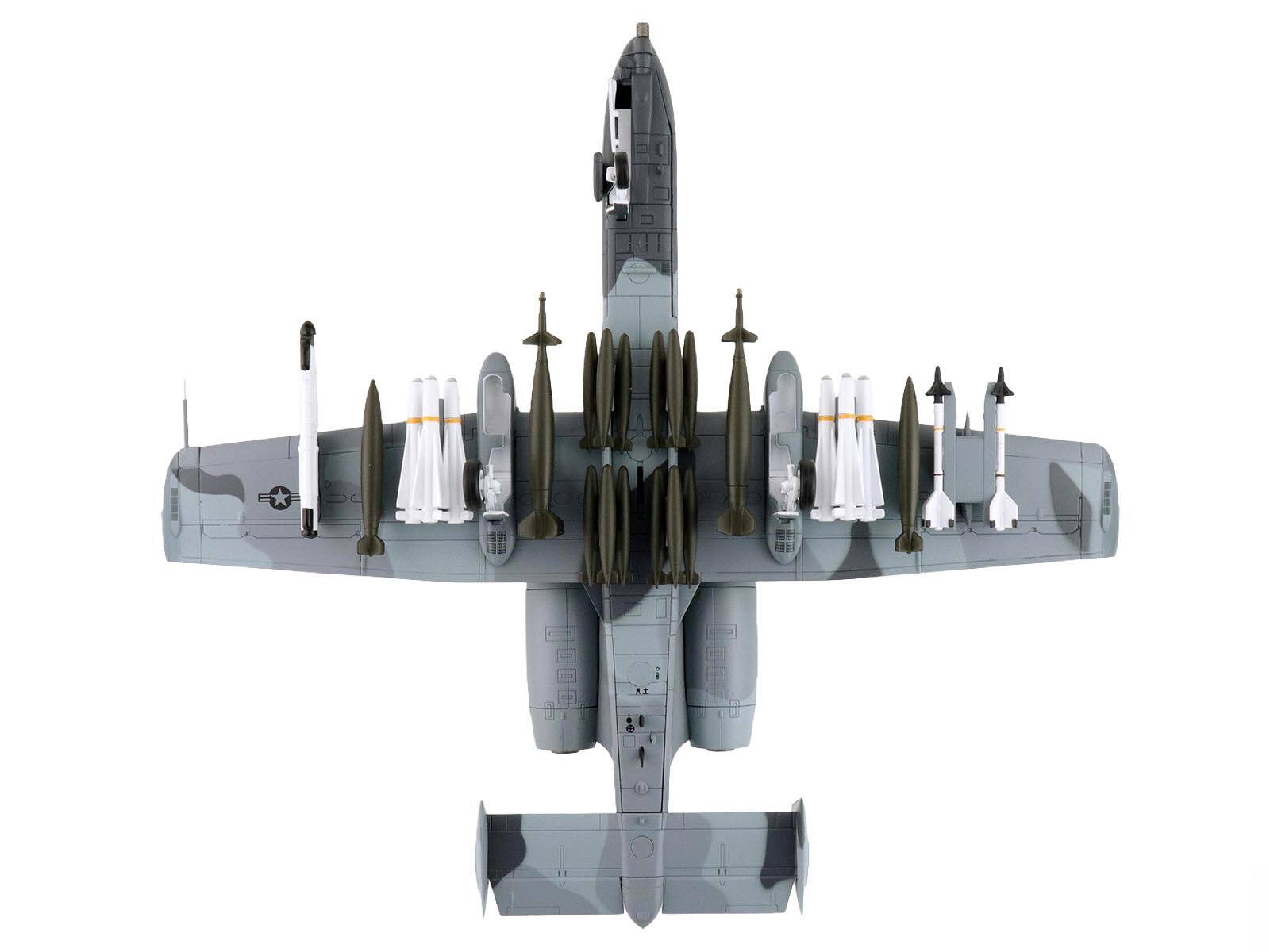 Alt View 1. Hobby Master - Fairchild Republic A-10A Thunderbolt II "Flipper 47th Tactical Fighter Squadron Barksdale AFB" USAF 1990 1/72 - Multi.
