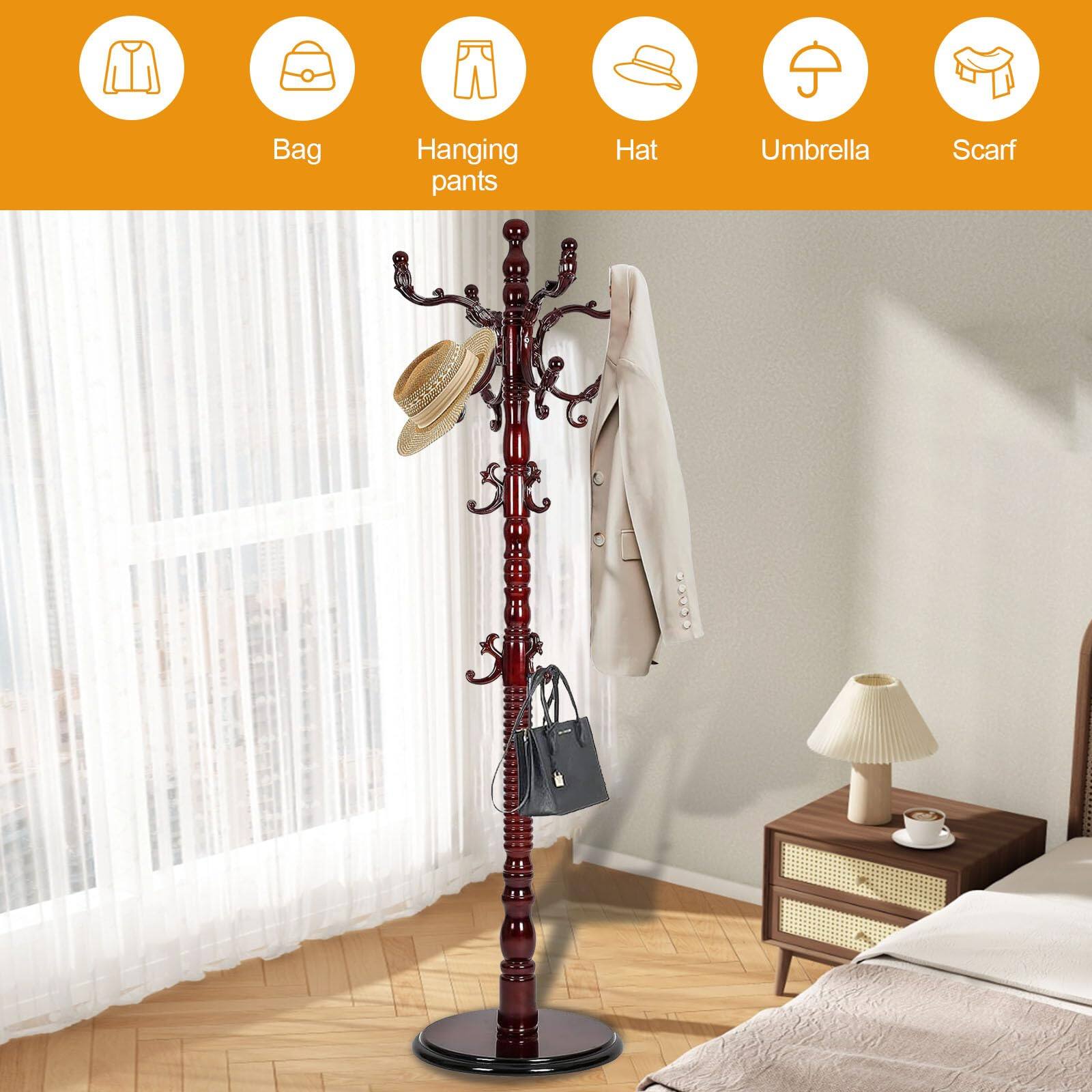 Bag  
Hanging pants  
Hat  
Umbrella  
Scarf