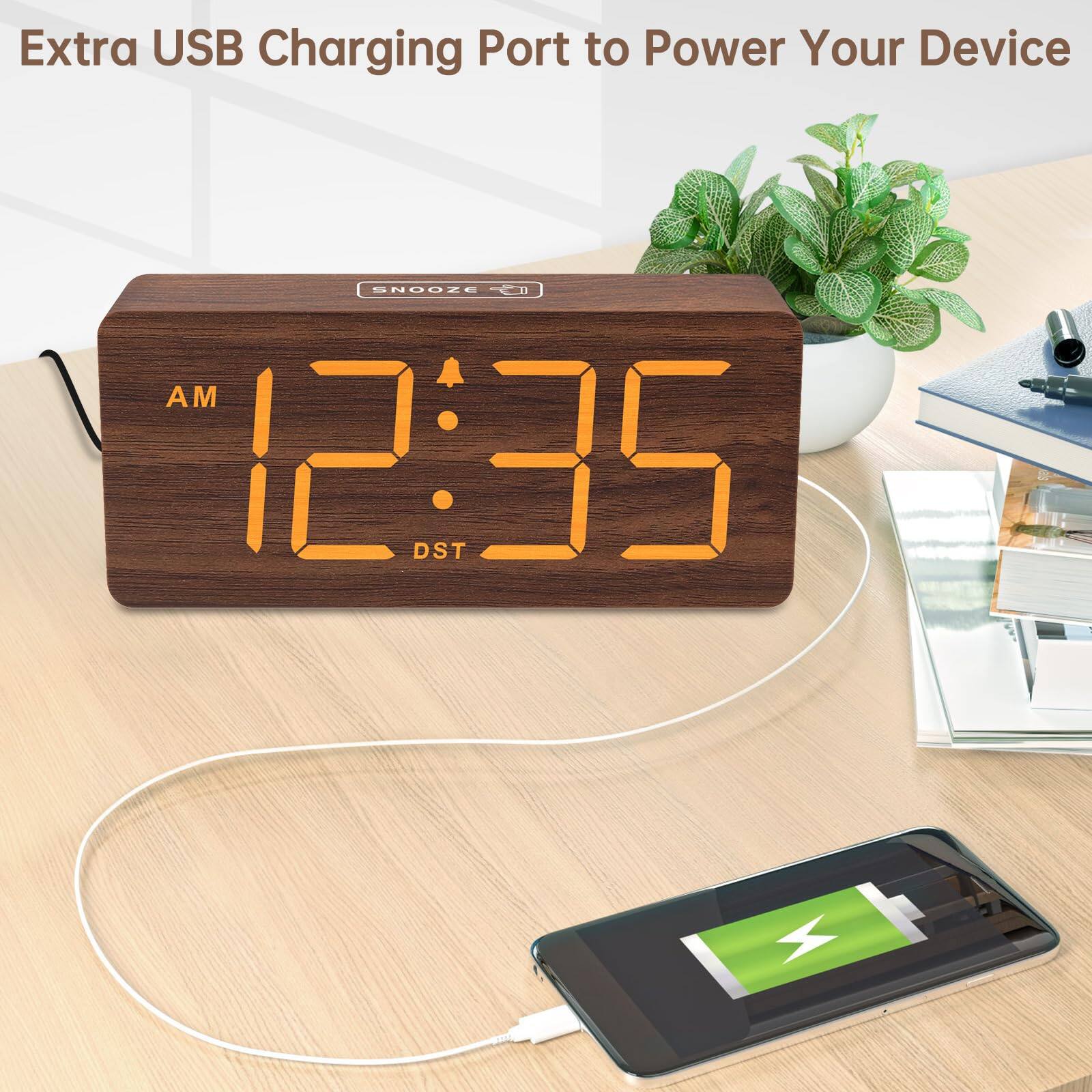 Extra USB Charging Port to Power Your Device

AM 12:35 DST
