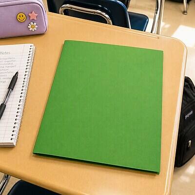 Alt View 4. Staples - Smooth 2-Pocket Paper Folder with Fasteners, 25/Box - Green.