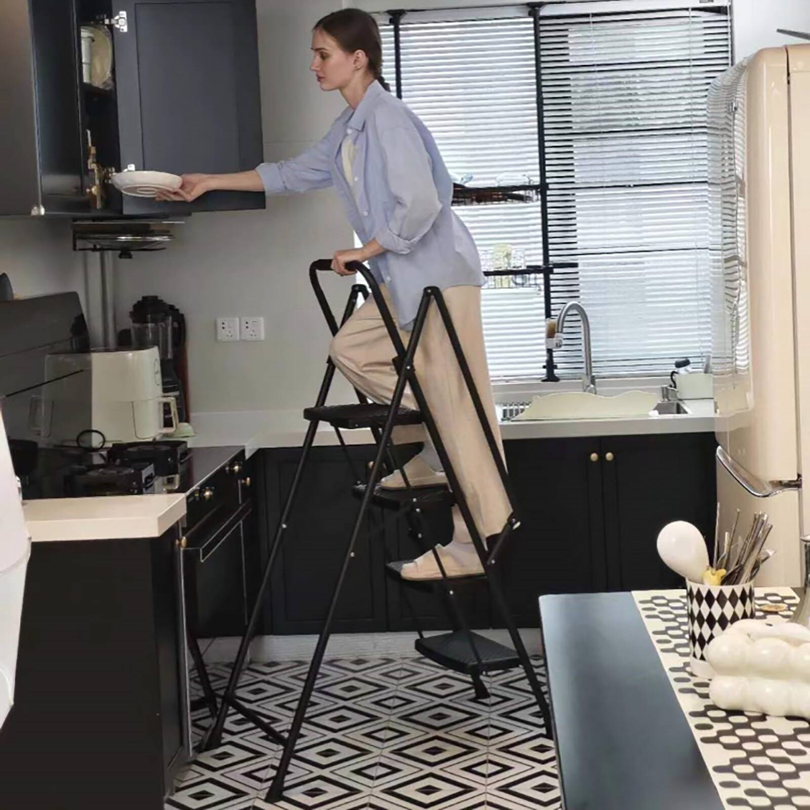 media item thumbnail