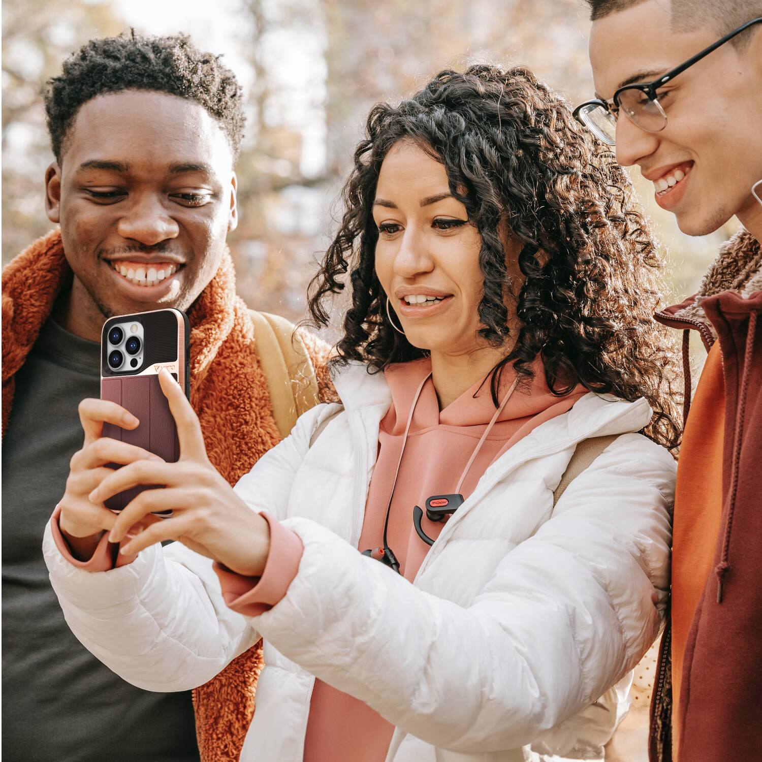 Angle. Vena - vCommute Leather Wallet Case with Kickstand for Apple iPhone 15 Pro Max (6.7") - Rose Gold - Multicolored.