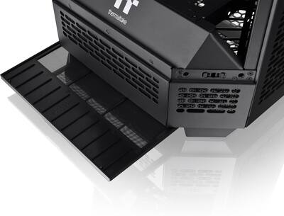 Thermaltake The Tower 300 Micro ATX PC Case Black CA-1Y4-00S1WN-00 Thermaltake The Tower 300 Micro ATX PC Case Black CA-1Y4-00S1WN-00