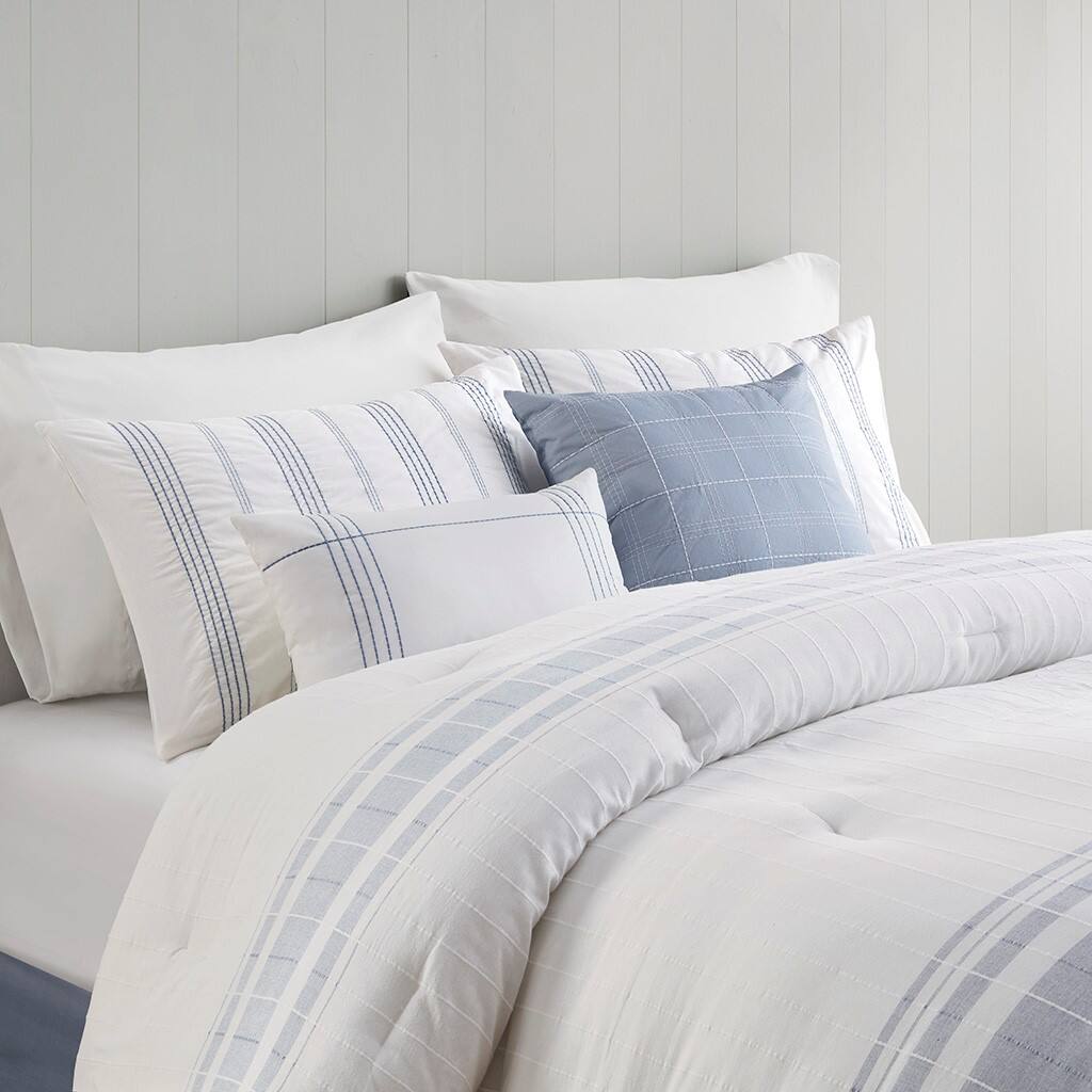 Alt View 2. Gracie Mills - Gracie Mills Reagen  6 Piece Cotton Jacquard Oversized Comforter Set - White/Blue.