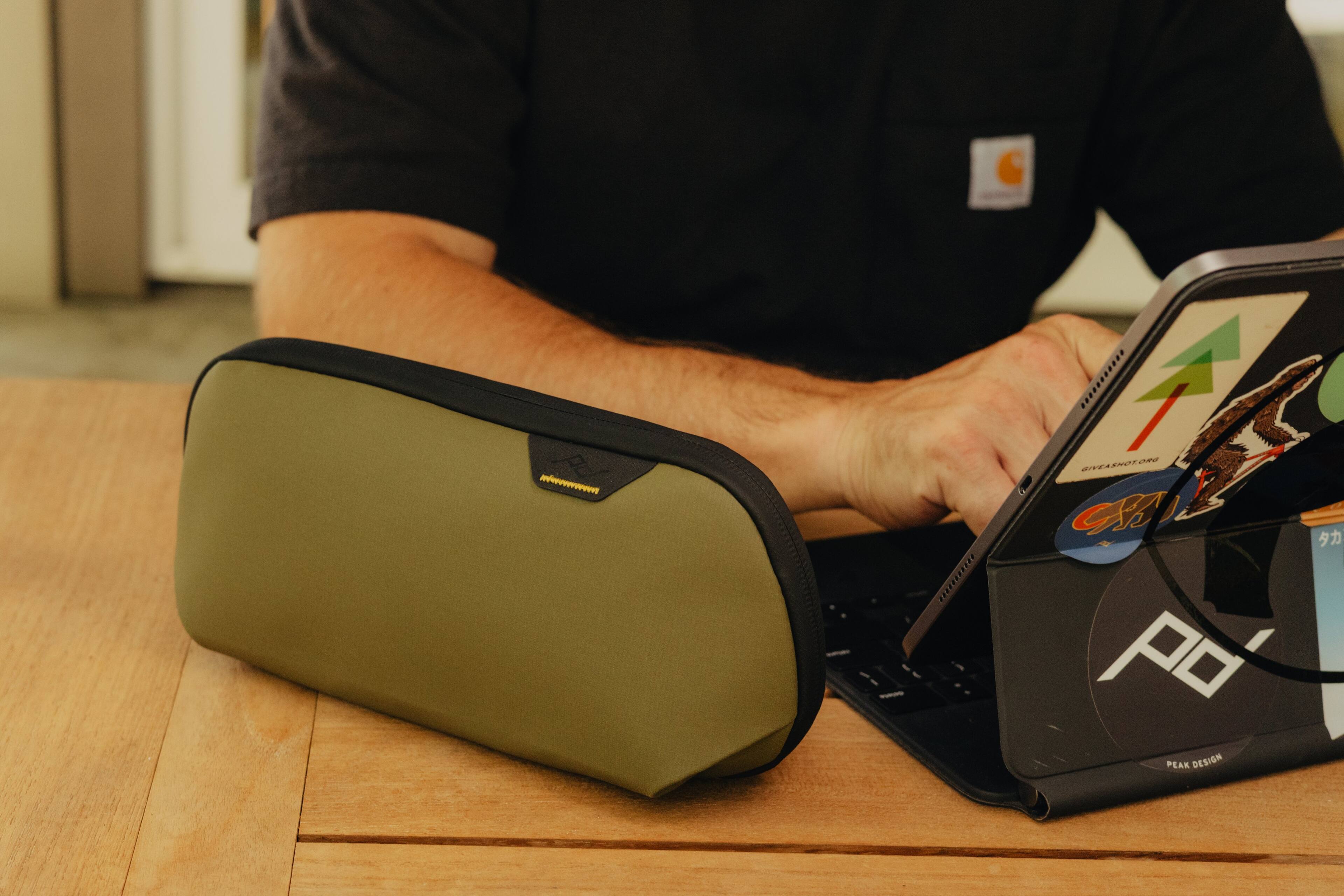 - C P PEAK DESIGN

- GIVEASHOT.ORG

- PEAK DESIGN