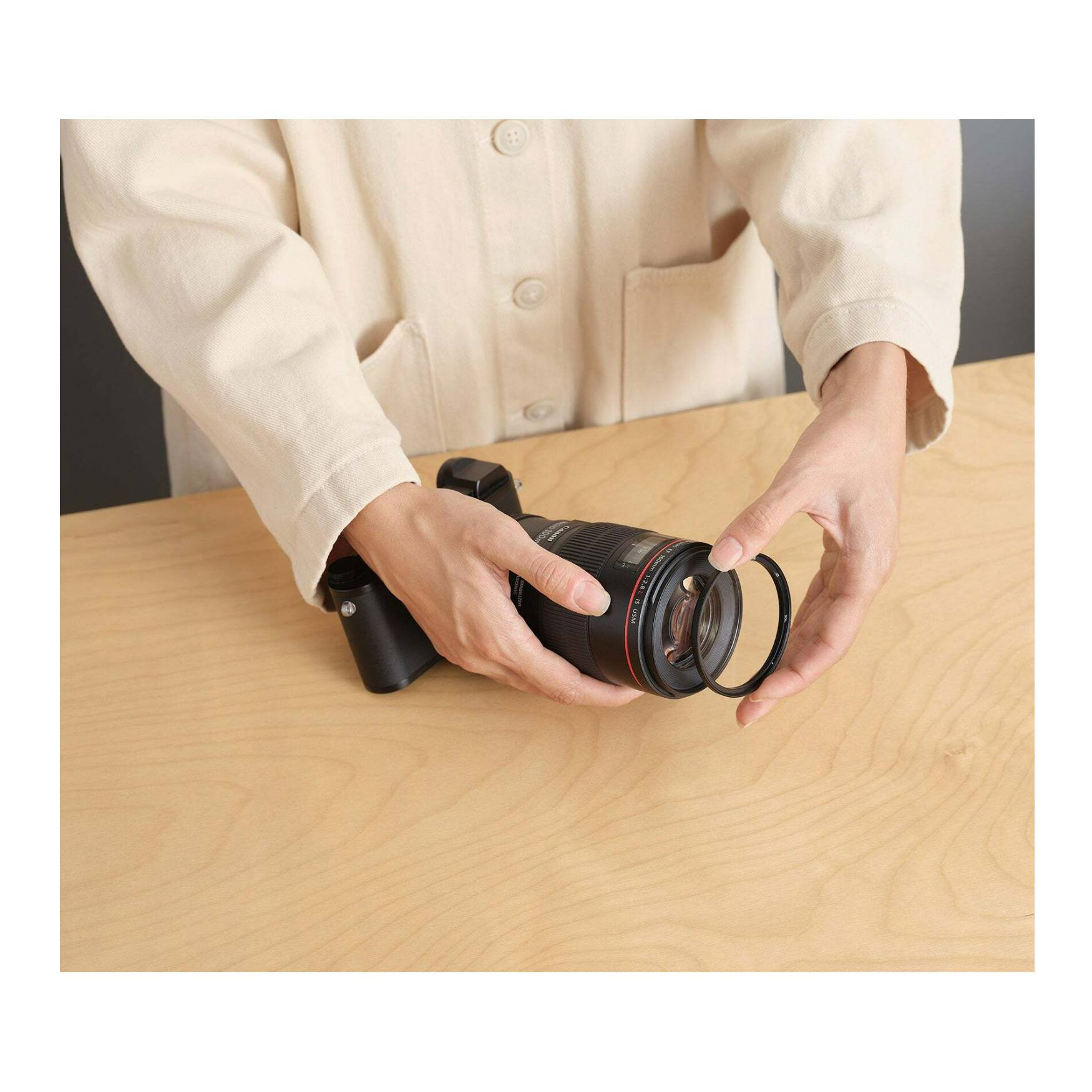 Back. Urth - Urth 77mm Magnetic UV German B270 Schott Optical Glass Lens Filter Plus+(Black).