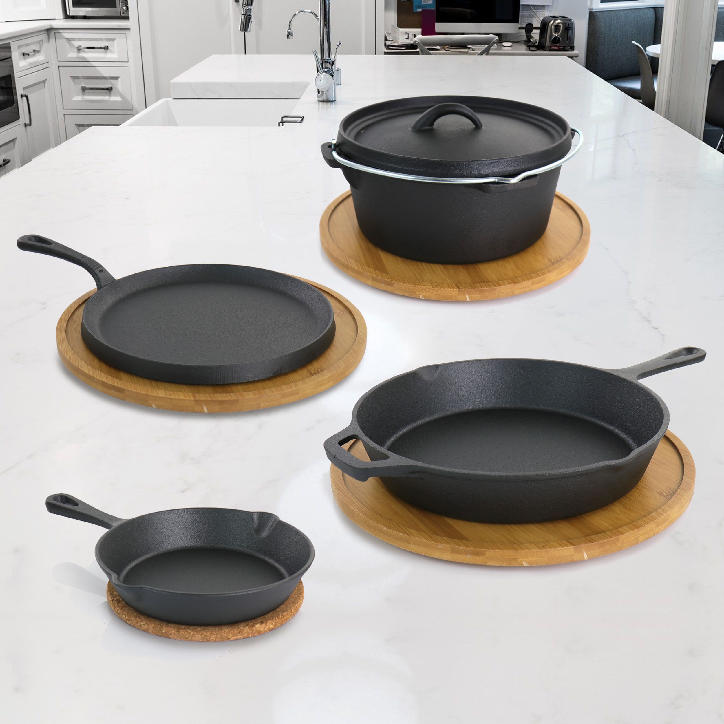 Alt View 7. MegaChef - MegaChef Pre-Seasoned Cast Iron 5-Piece Kitchen Cookware Set, Pots and Pans - Black.