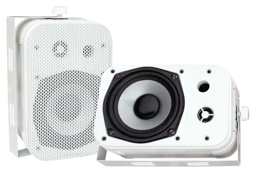 Front. PyleHome - 5.25" 400W Indoor/Outdoor Speakers (Pair) - White.