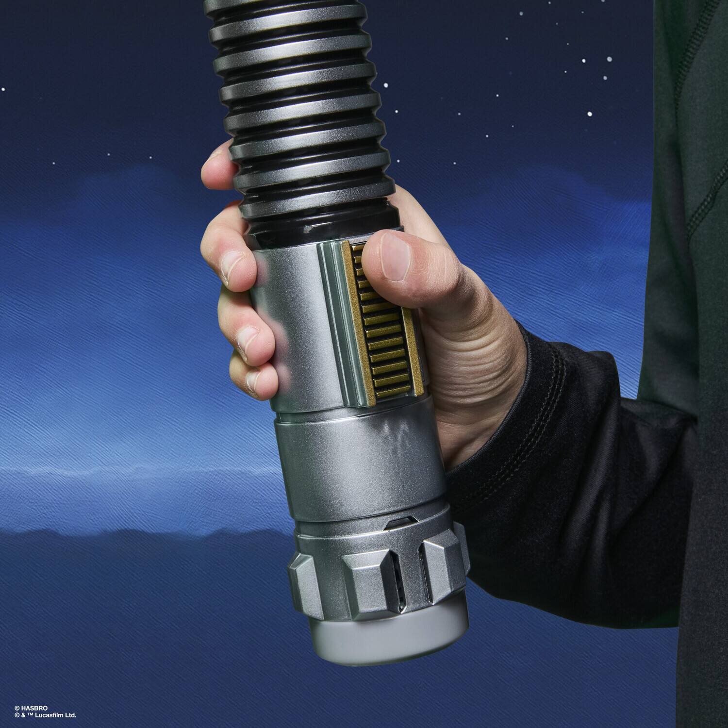 Hasbro Star Wars Luke Skywalker Electronic Lightsaber COLLECTIBLES ...