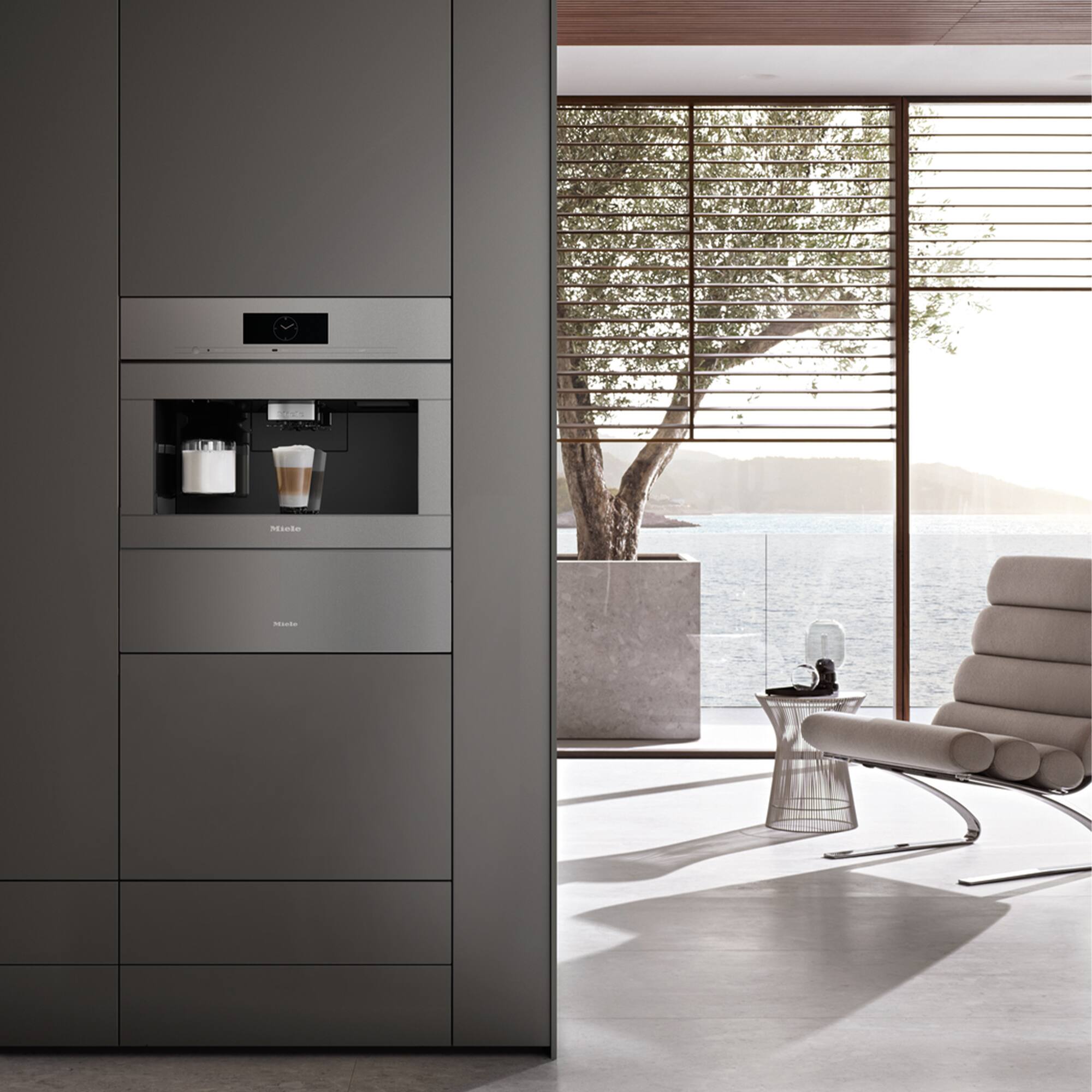Alt View 10. Miele - ESW 7670 - Graphite grey.
