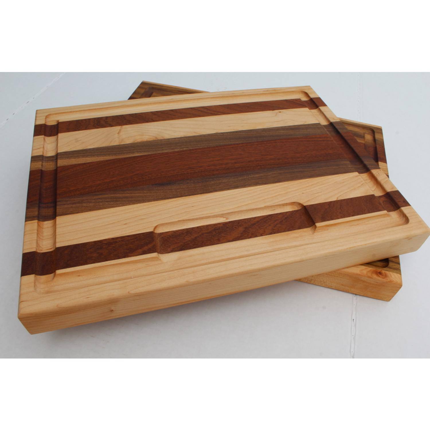 Angle. Dean - Coastal Carolina 16 in. L X 12 in. W X 1.5 in. Wood Chopping Board.