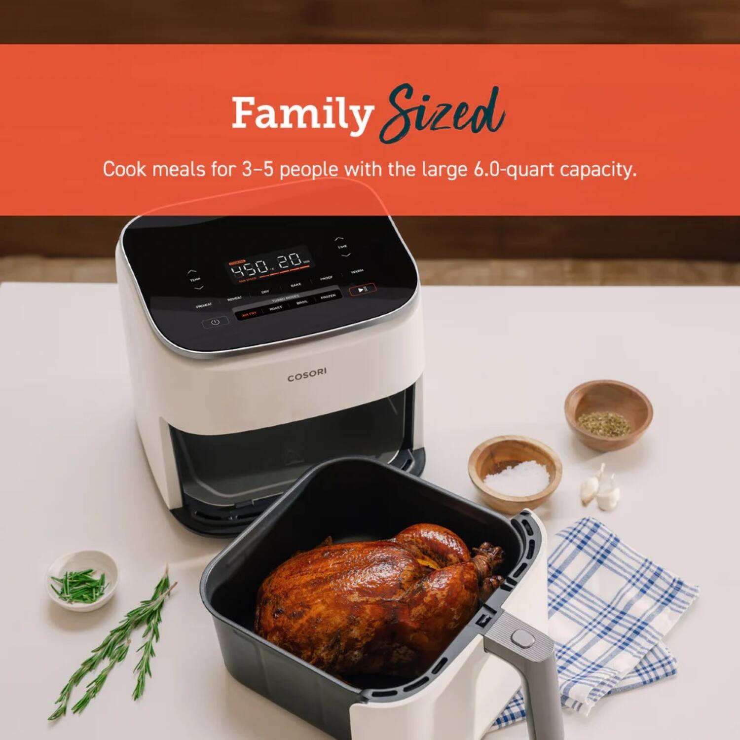 Family Sized  
Cook meals for 3-5 people with the large 6.0-quart capacity.