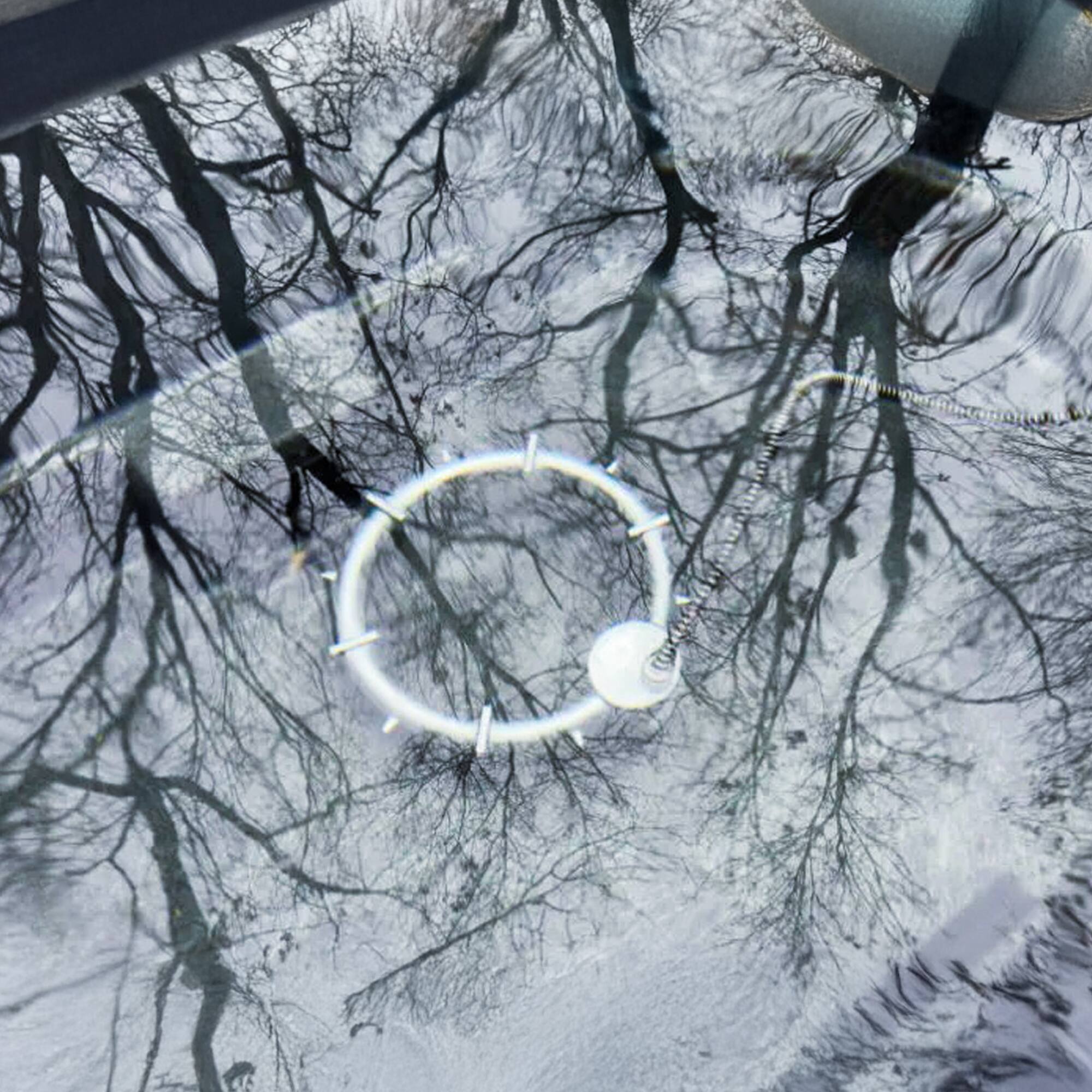 Alt View 2. Farm Innovators - Farm Innovators Ice Chaser Cast Aluminum Submergible Tank De-Icer with Protector - SILVER.