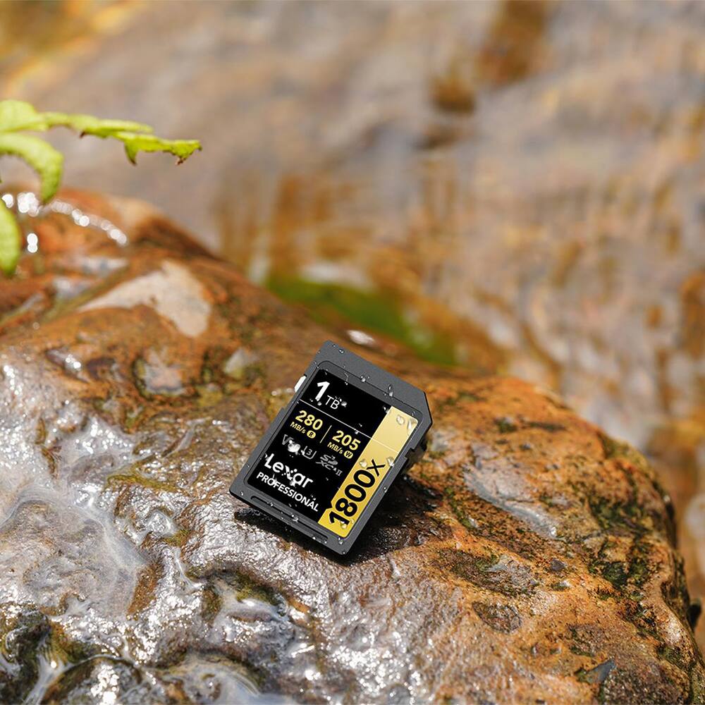 1 TB  
280 MB/s  
3 MB/s  
205 L  
PROFESSIONAL  
Lexar  
1800x