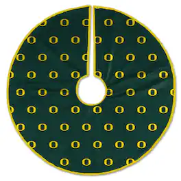 Pegasus - Oregon Ducks Microplush Christmas Tree Skirt - Multicolor